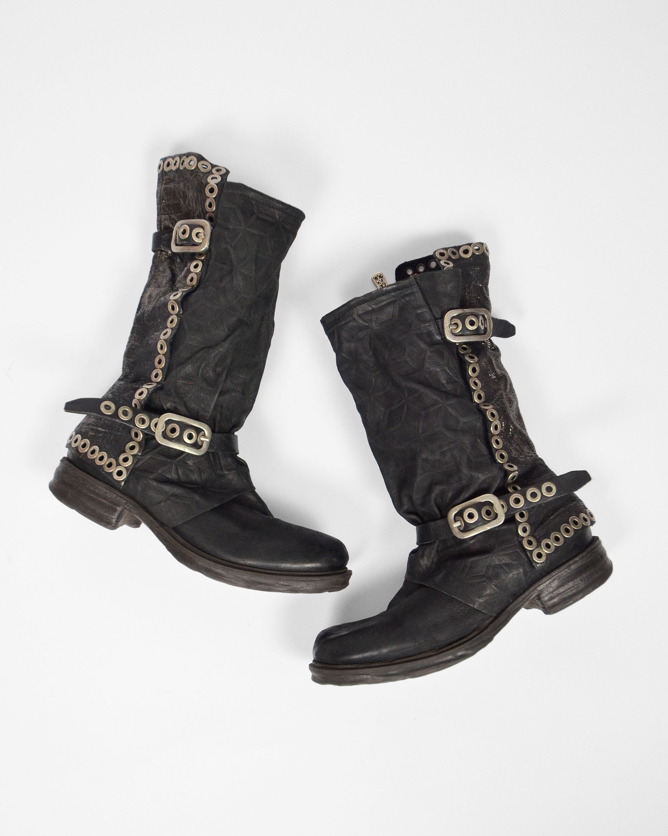 BIKER BUCKLE HEXAGON BOOTS