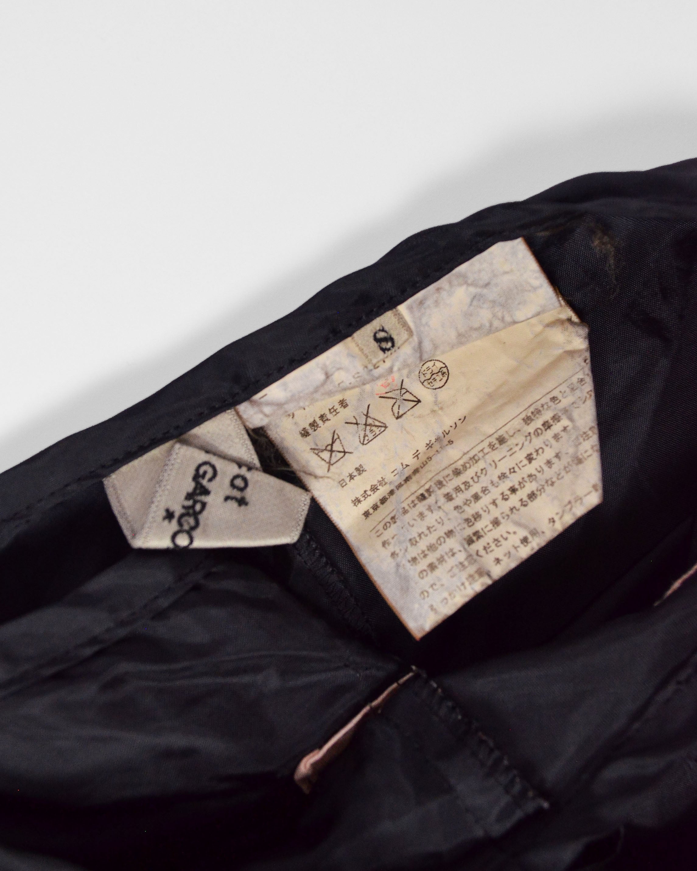 COMME DES GARÇONS TRICOT BLACK WRAP SKIRT