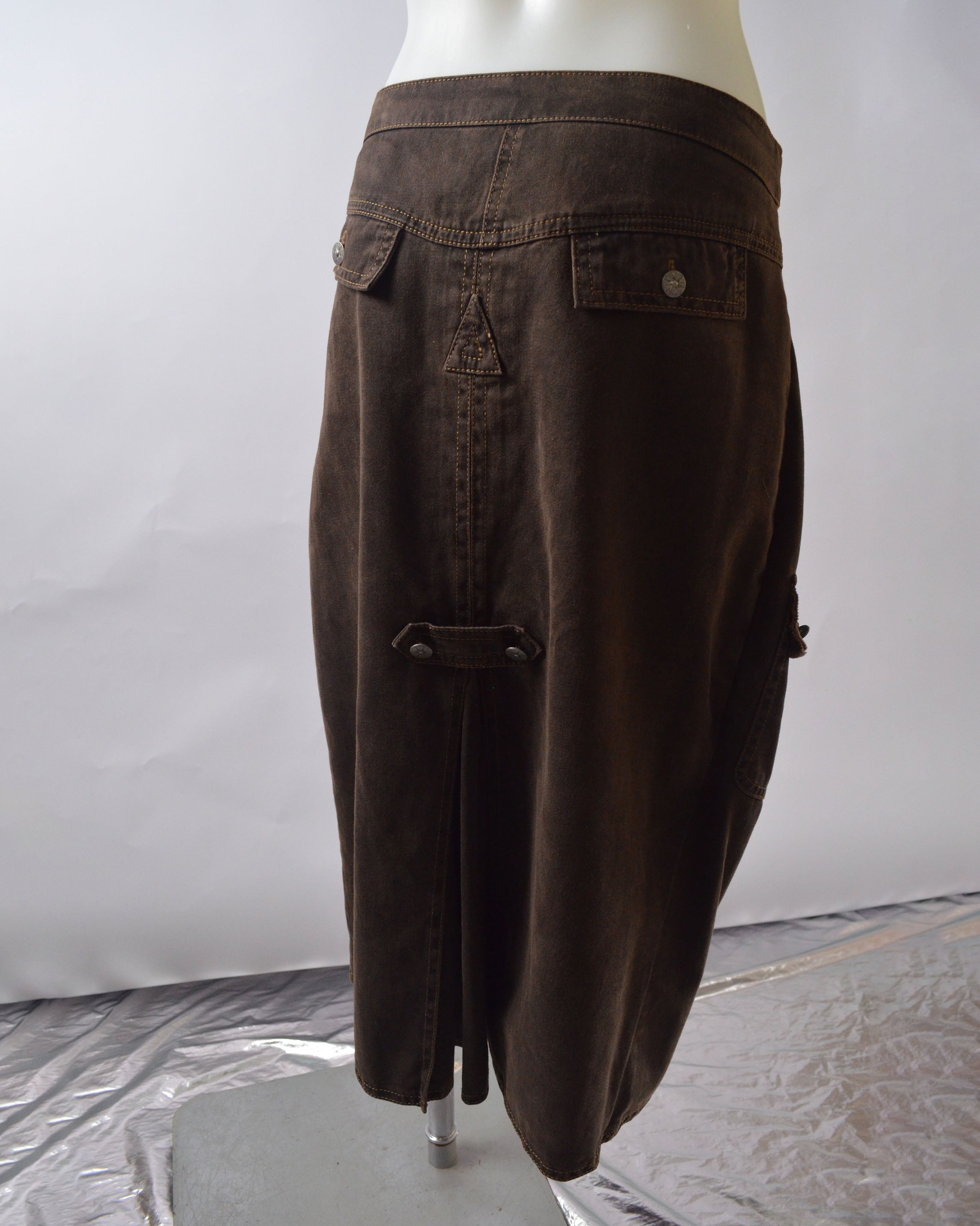 VINTAGE MADE IN FRANCE ASYMMETRIC PLEATED MIDI SKIRT