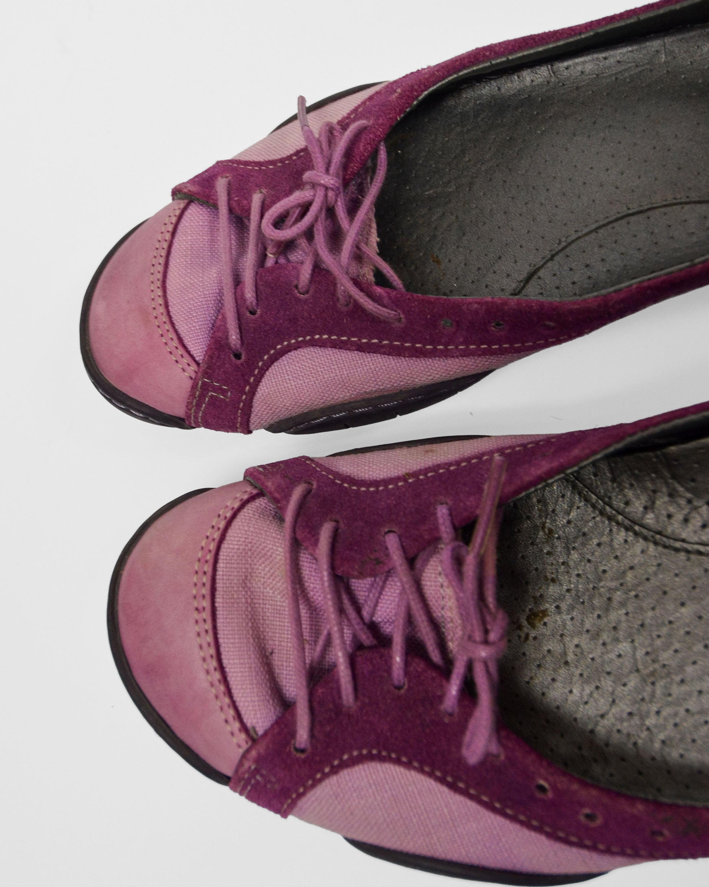 PINK BALLET FLATS