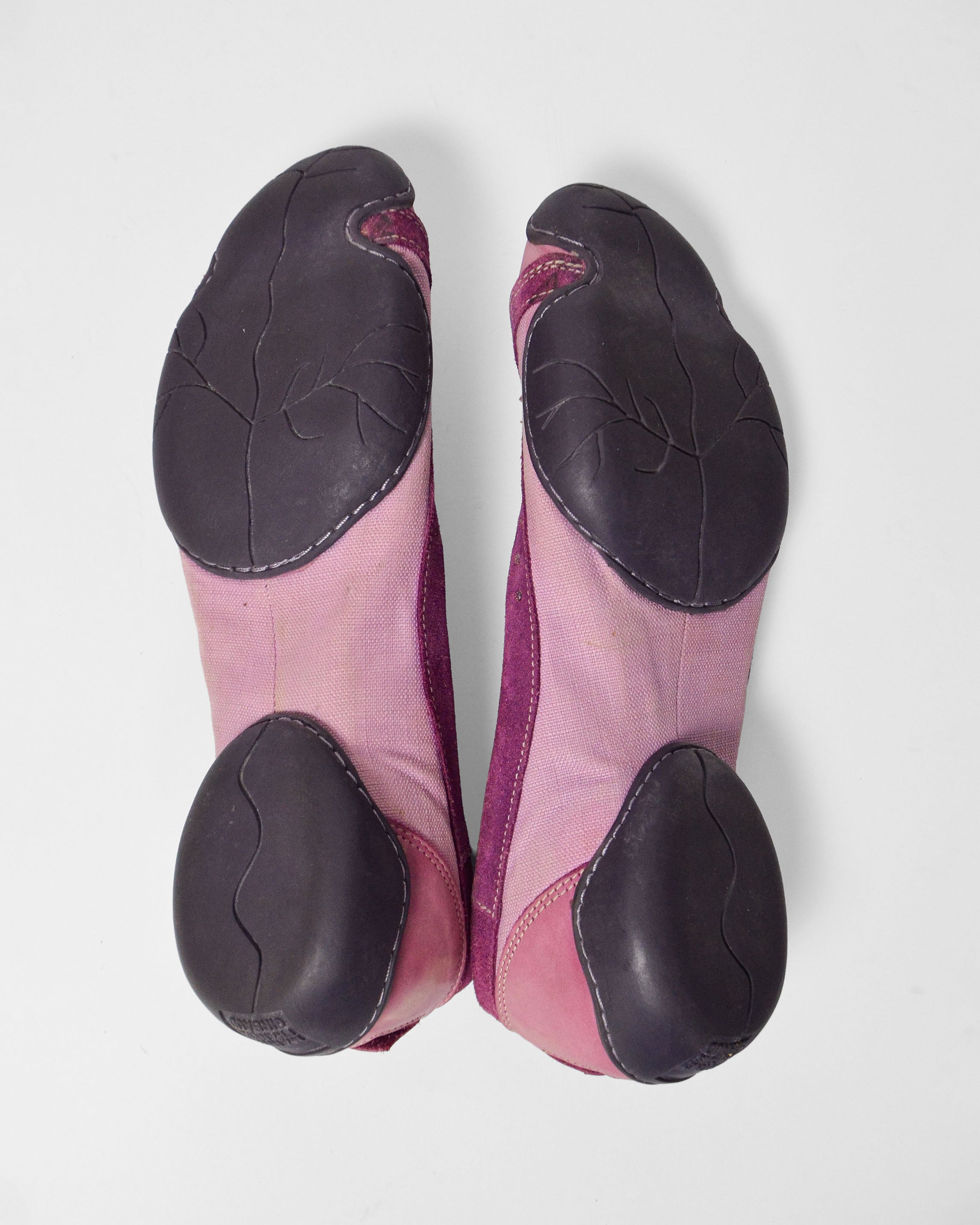 PINK BALLET FLATS