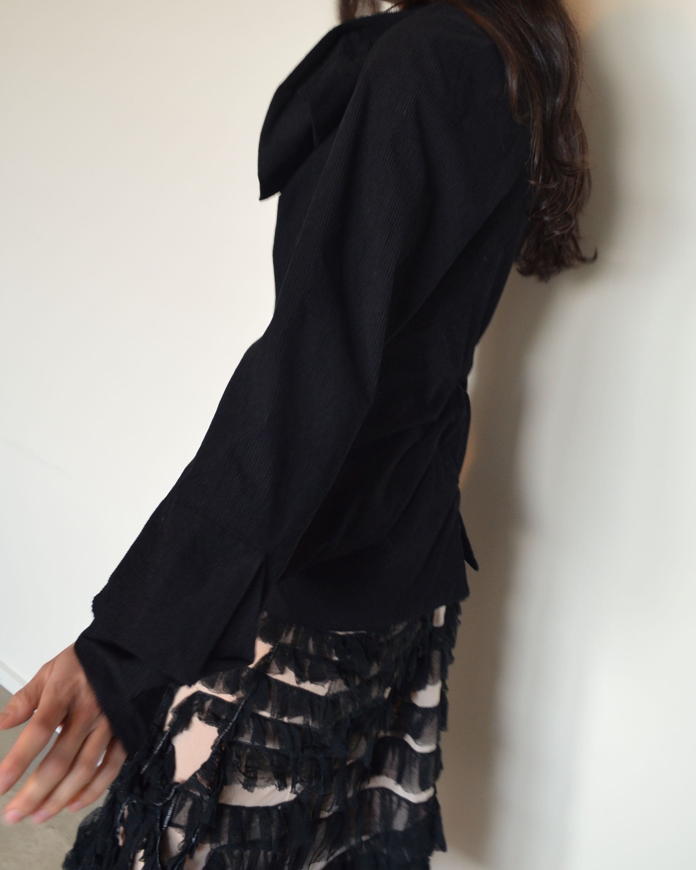 AVANT GARDE SCULPTURAL JACKET