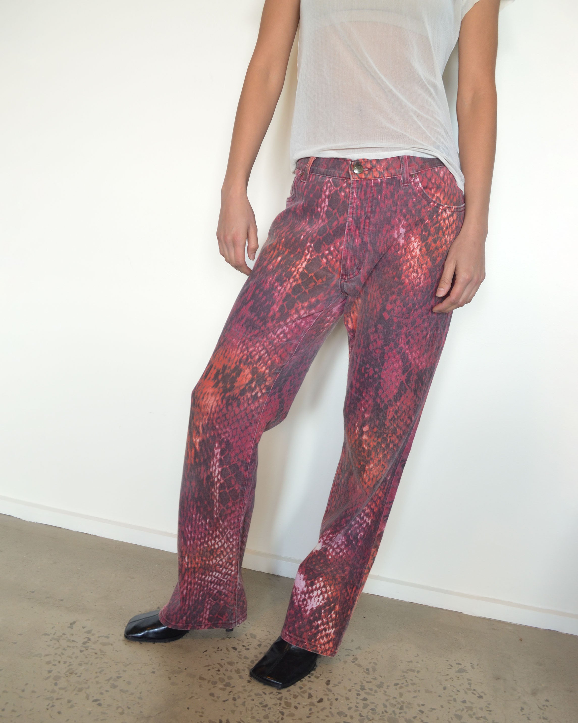 00s SNAKESKIN PRINT JEANS