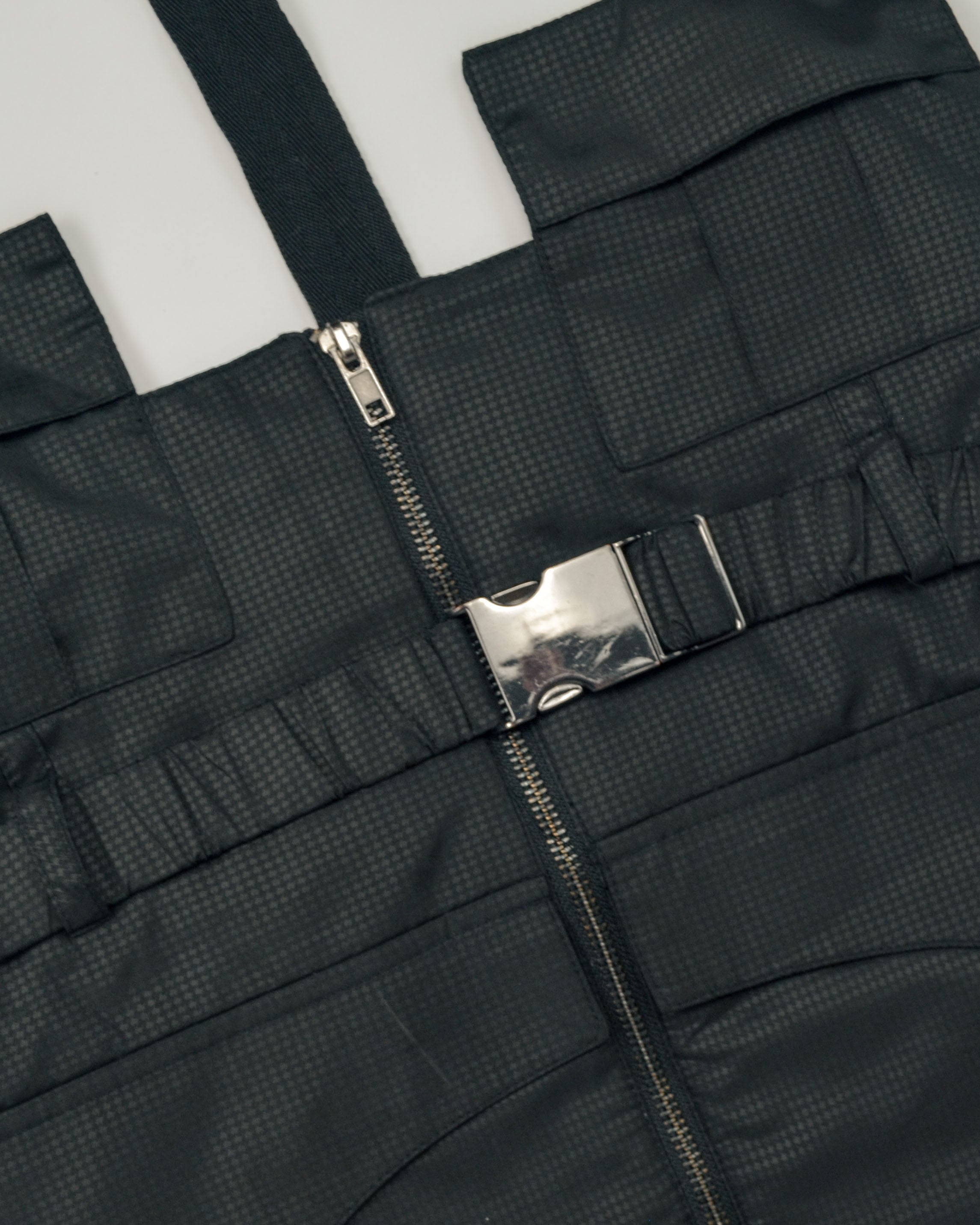 UTILITY HARNESS ZIP BUCKLE TOP