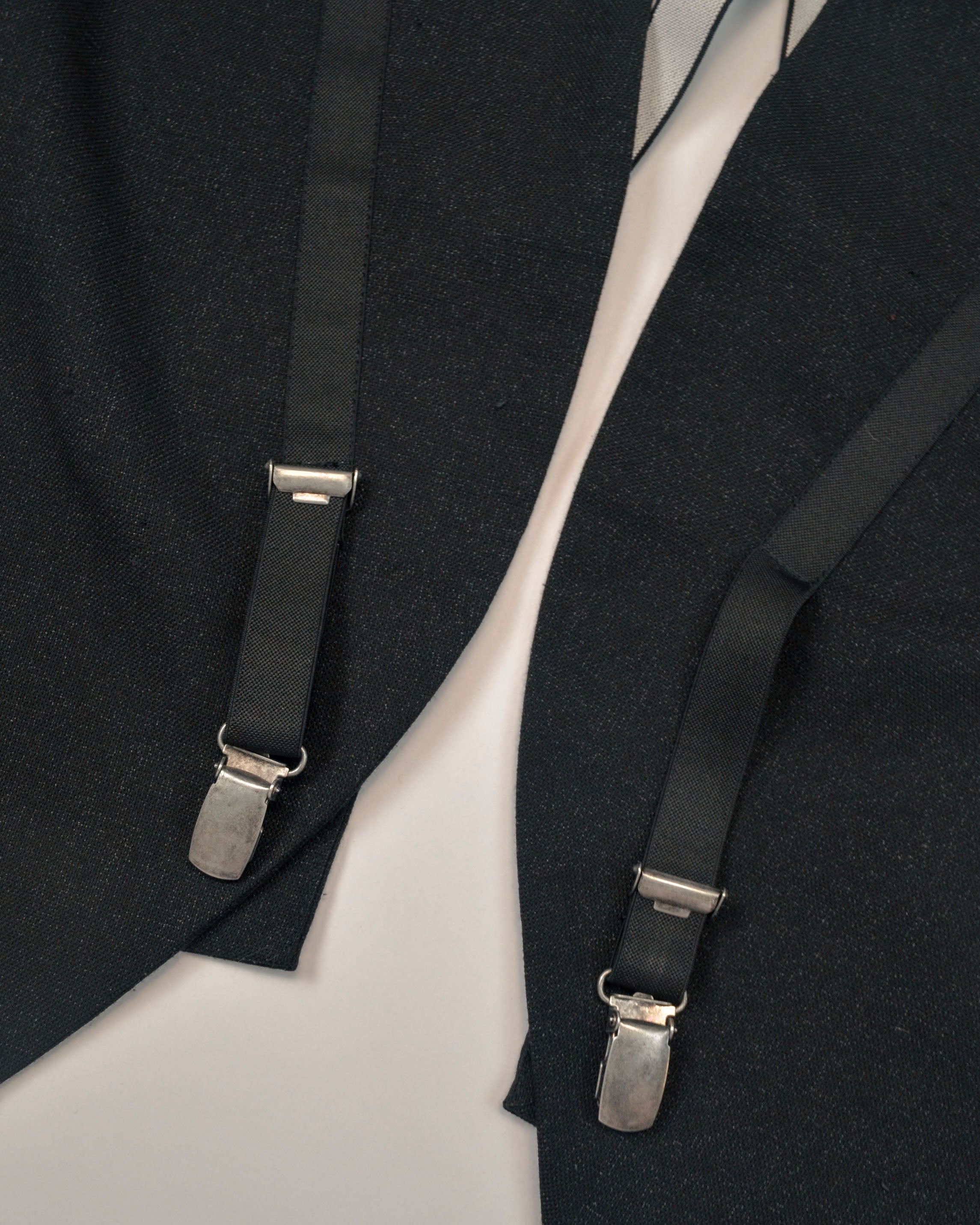 2000S SUSPENDER VEST TOP