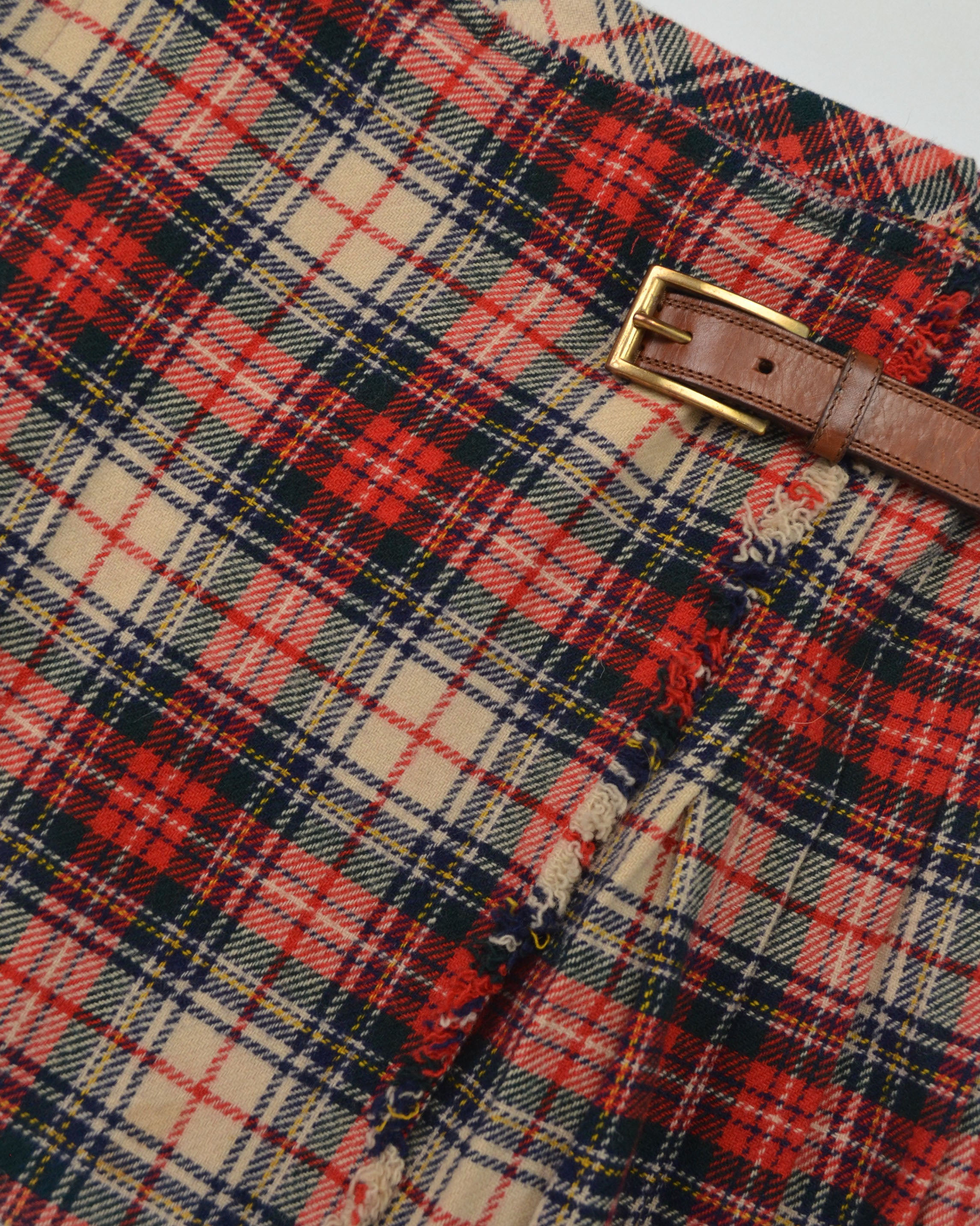 TARTAN BUCKLE MINI SKIRT