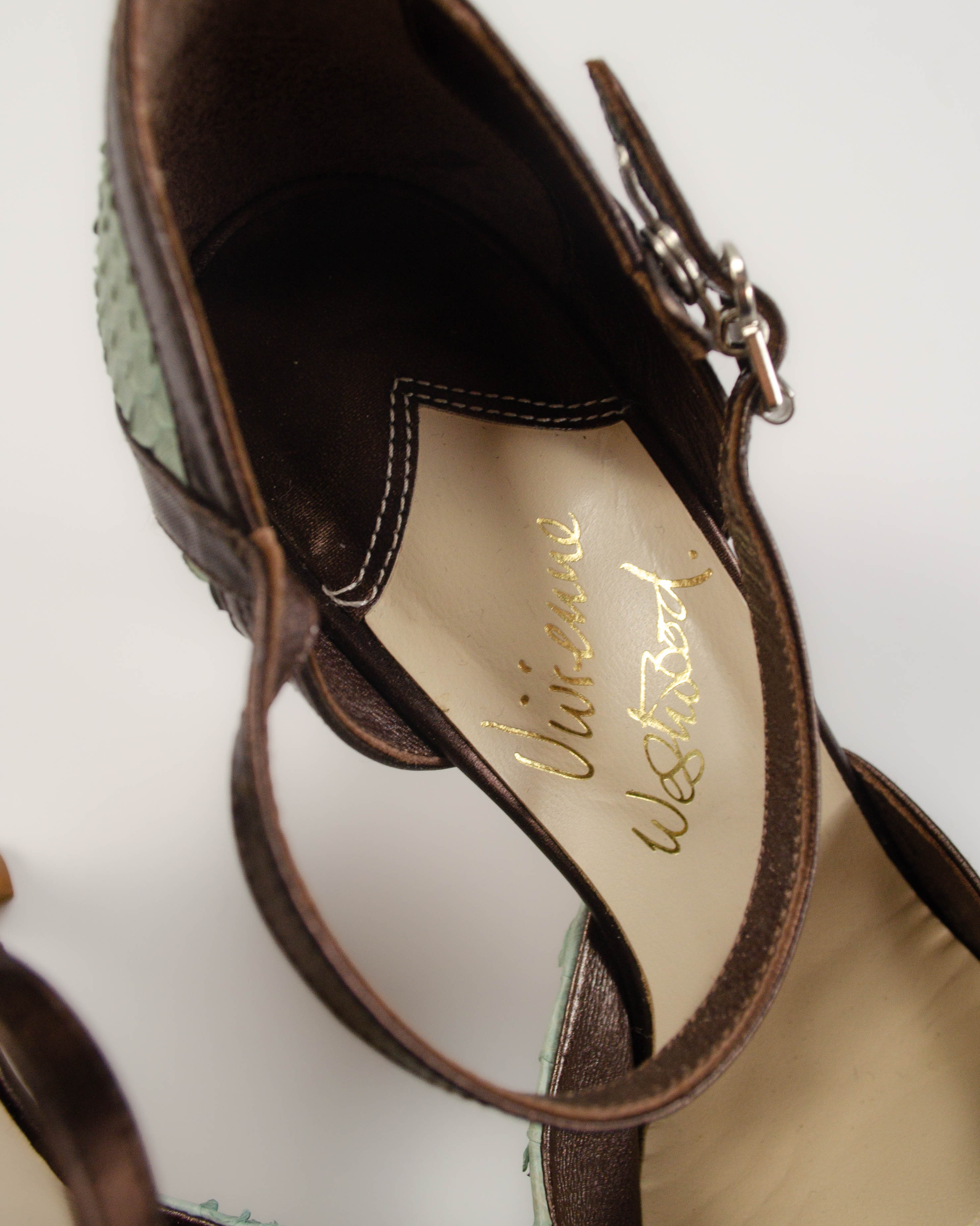 00S BOW ANKLE-STRAP HEELS