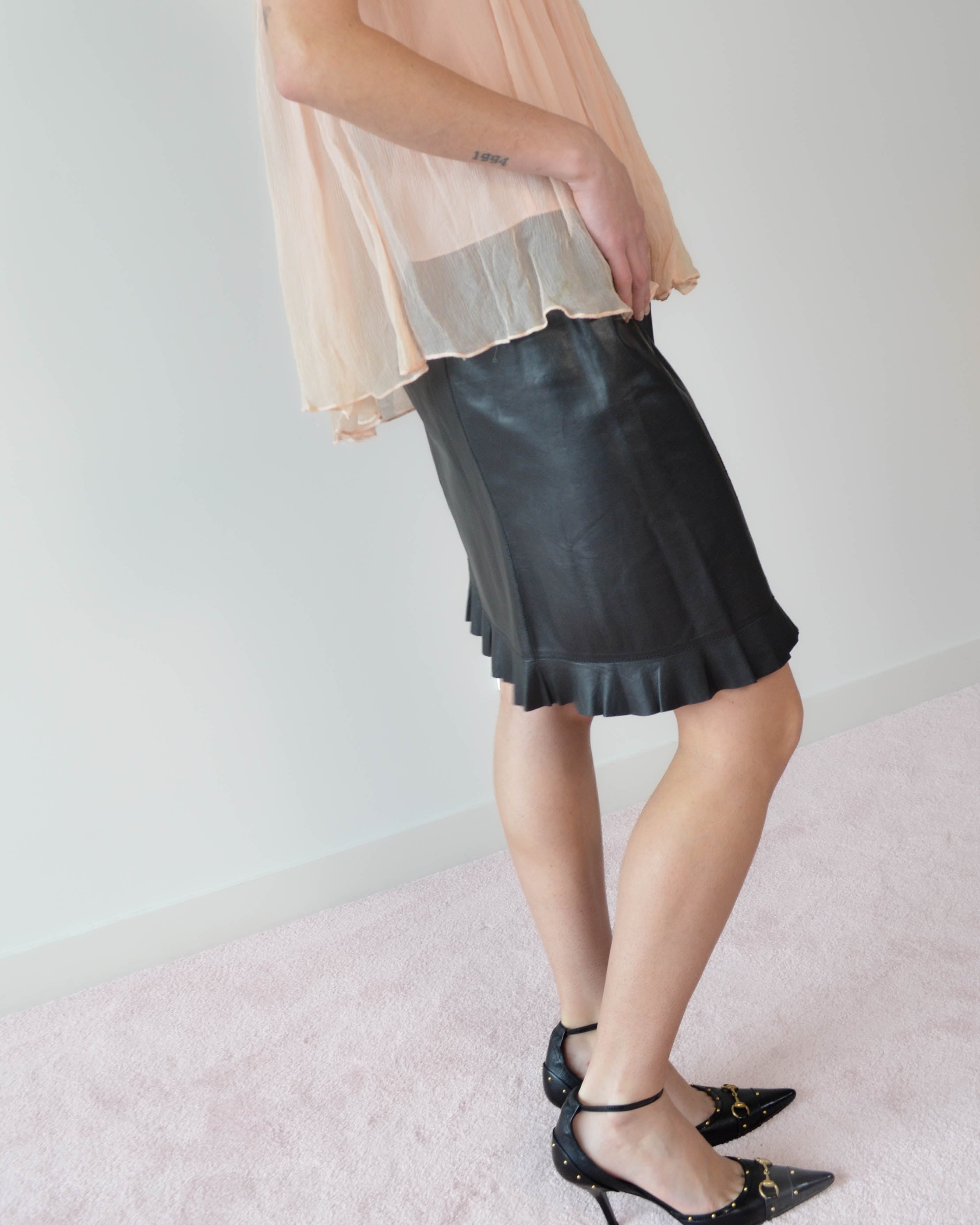 SS99 LEATHER RUFFLE HEM SKIRT