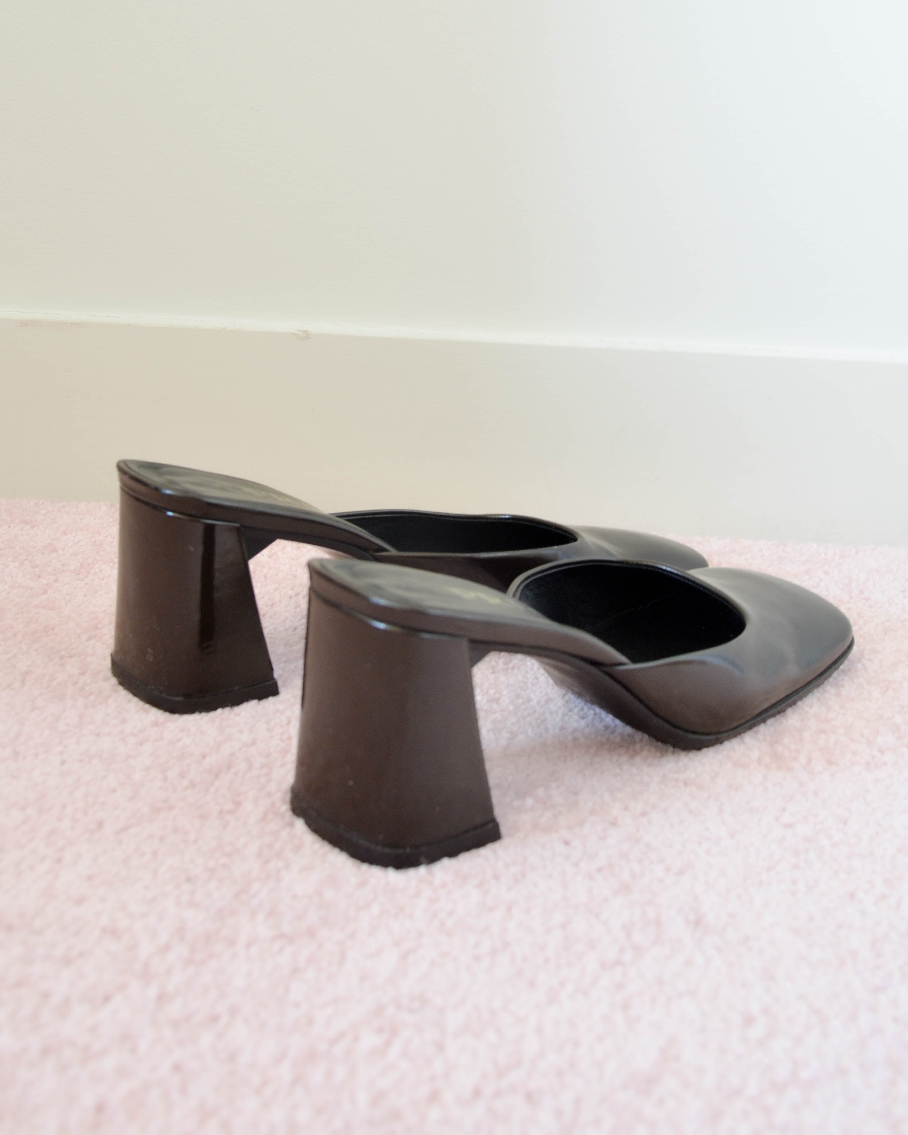90s SQUARE TOE LEATHER MULES