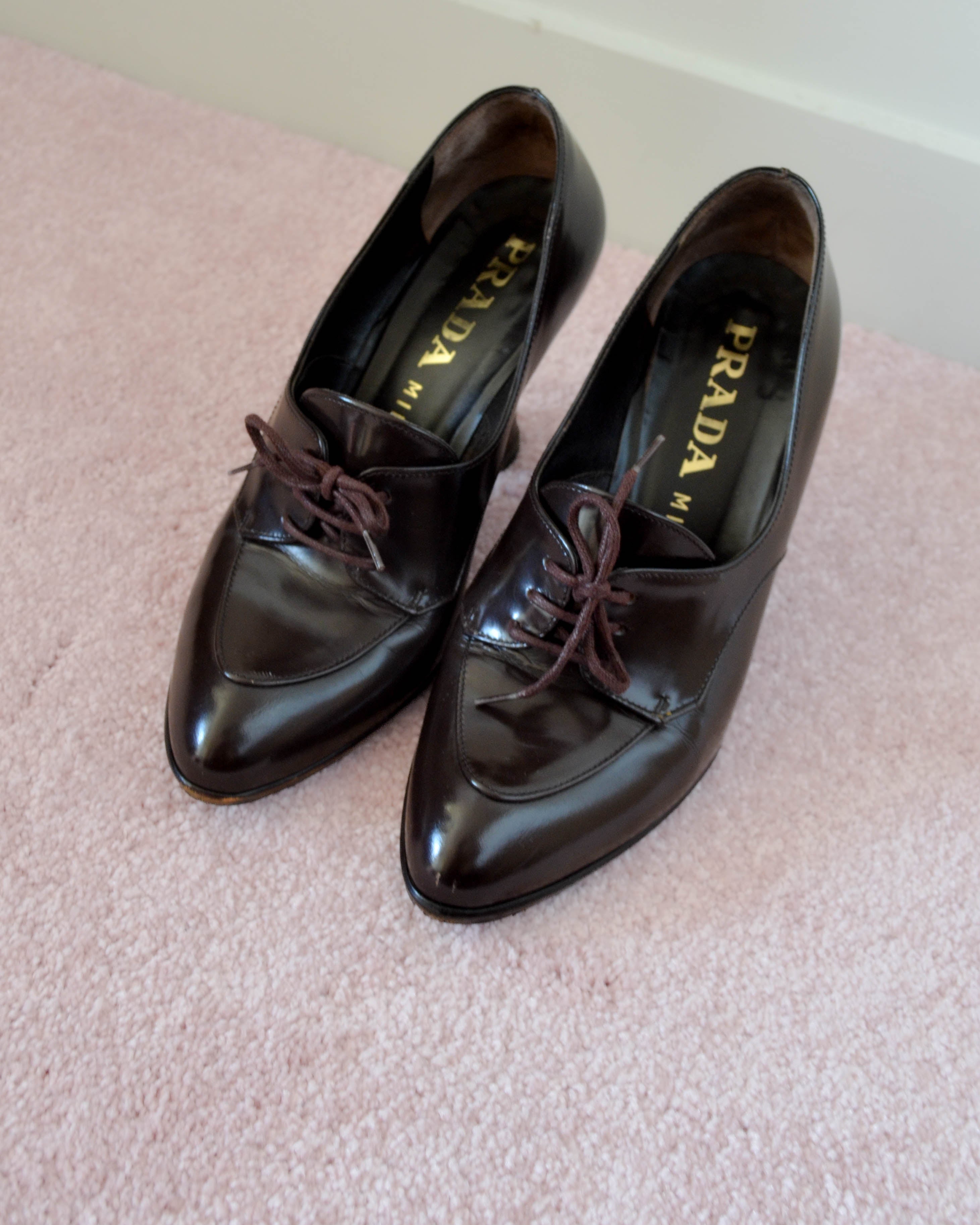 EARLY 90s SCULPTURAL HEEL LEATHER MULES
