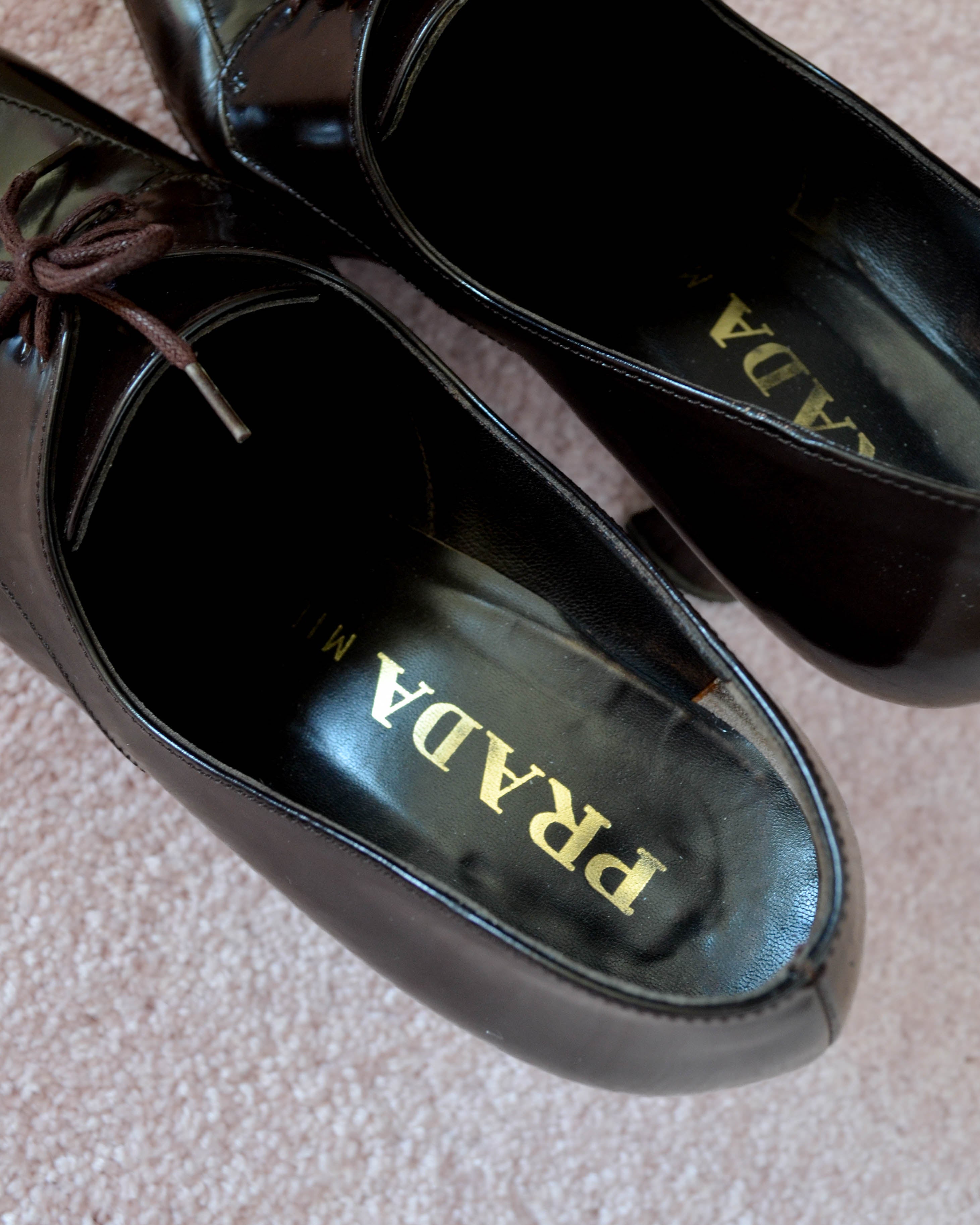 EARLY 90s SCULPTURAL HEEL LEATHER MULES