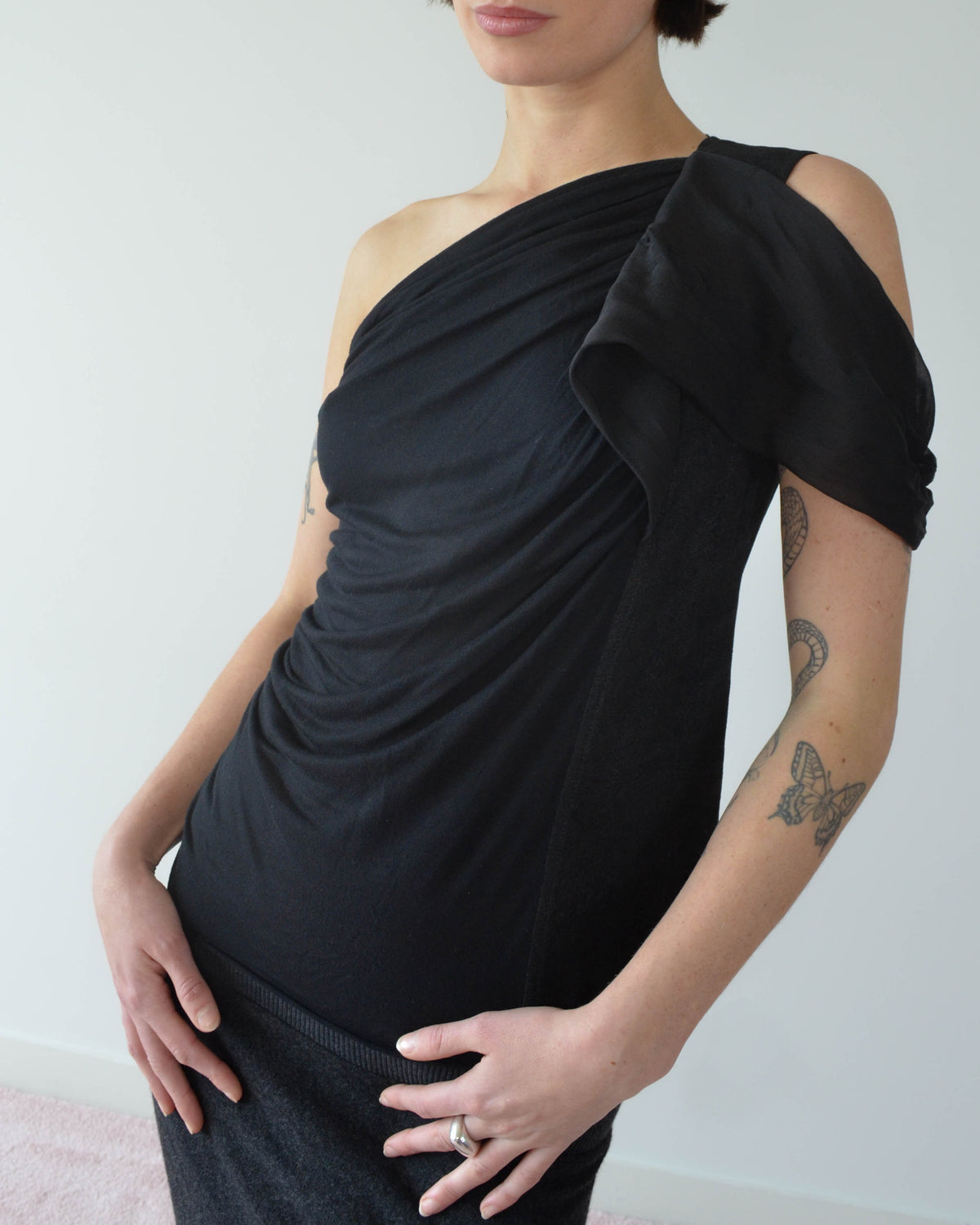 SS12 NASKA SILK  LEATHER DRAPED TOP