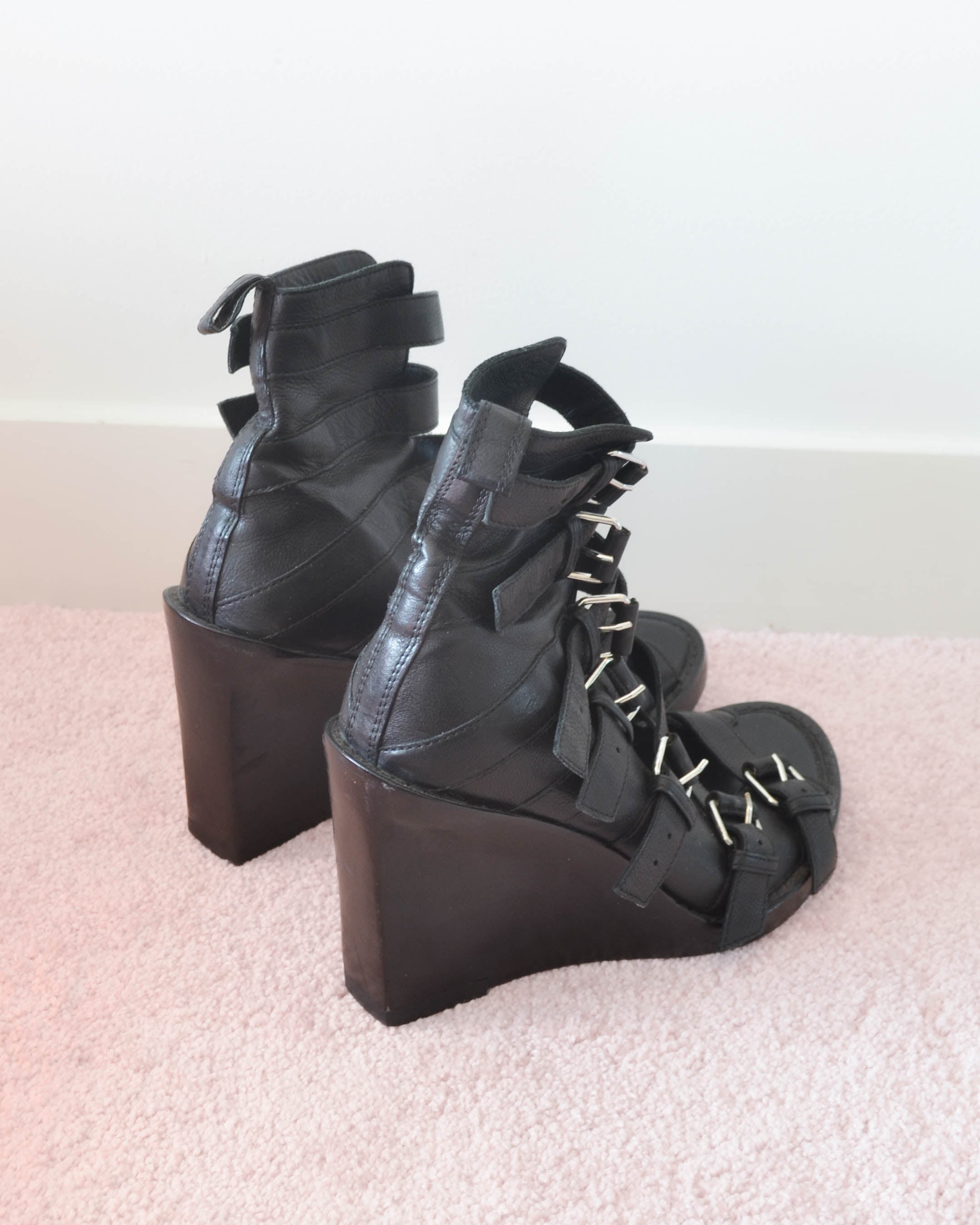SS10 GLADIATOR WEDGE SANDALS