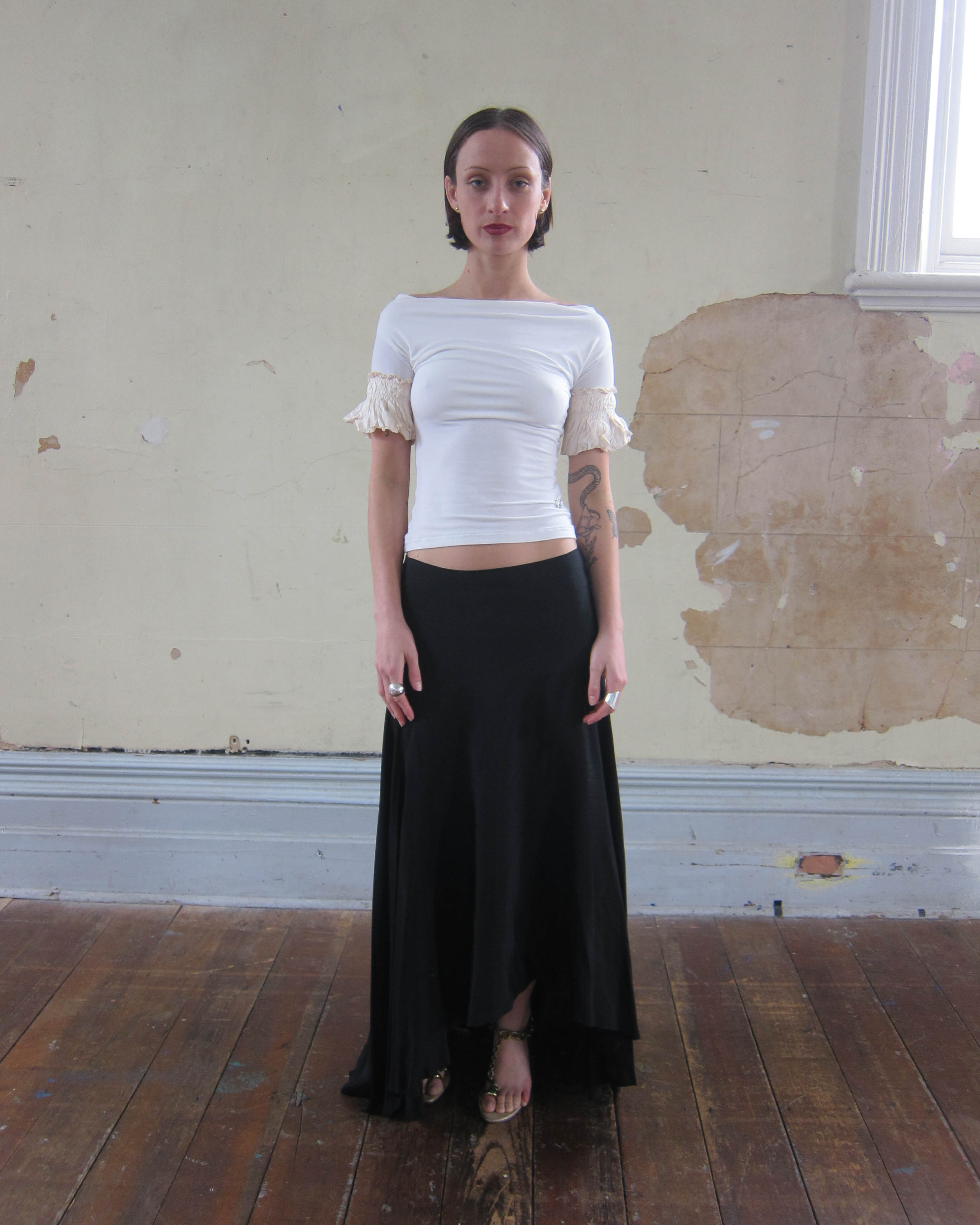00s SILK RUFFLE-SLEEVE TOP