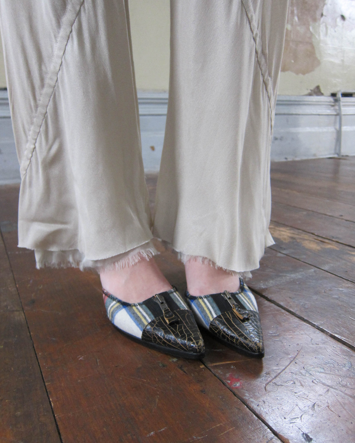 2000S TARTAN LEATHER MULES