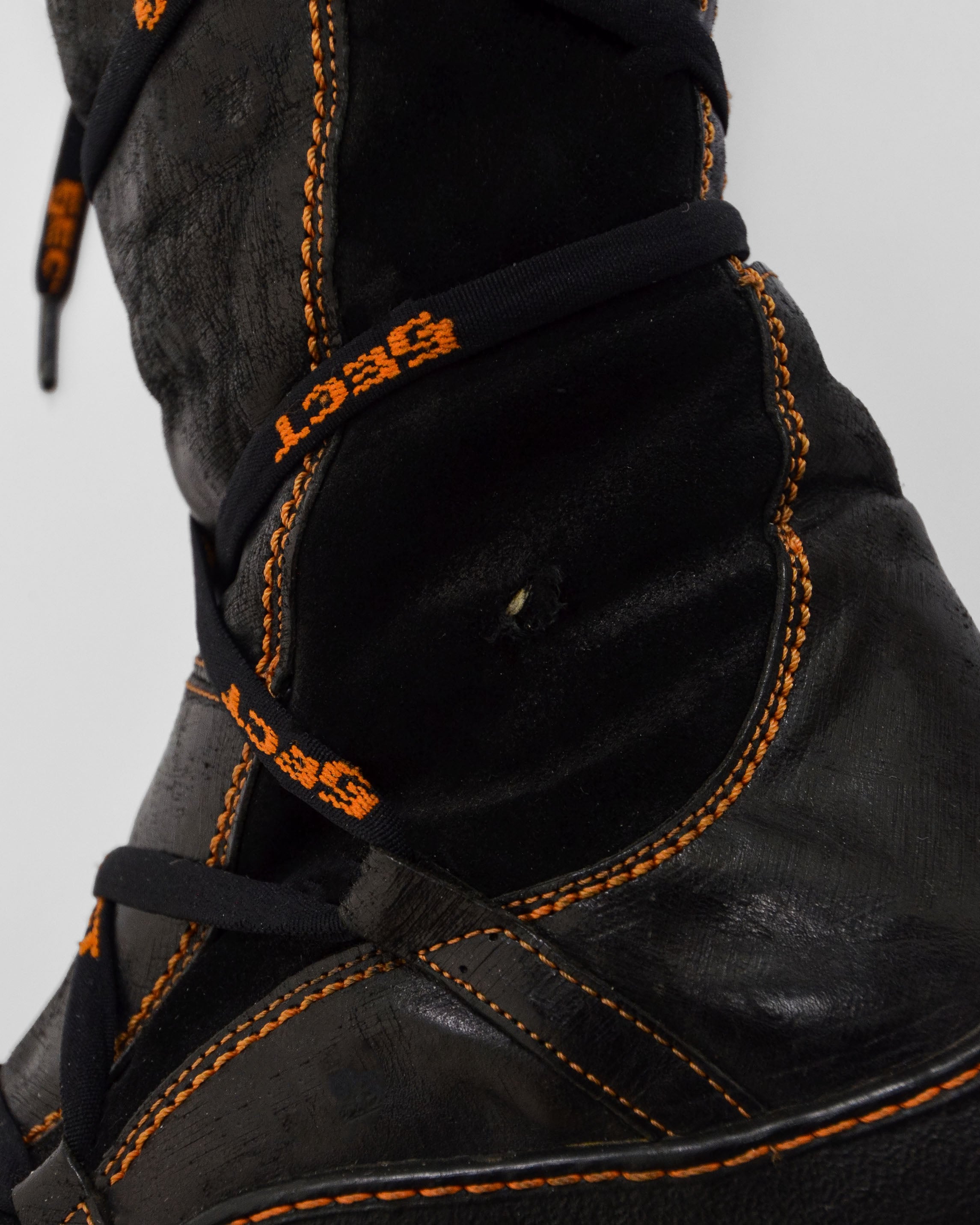 2000'S LACE UP BOXING BOOTS