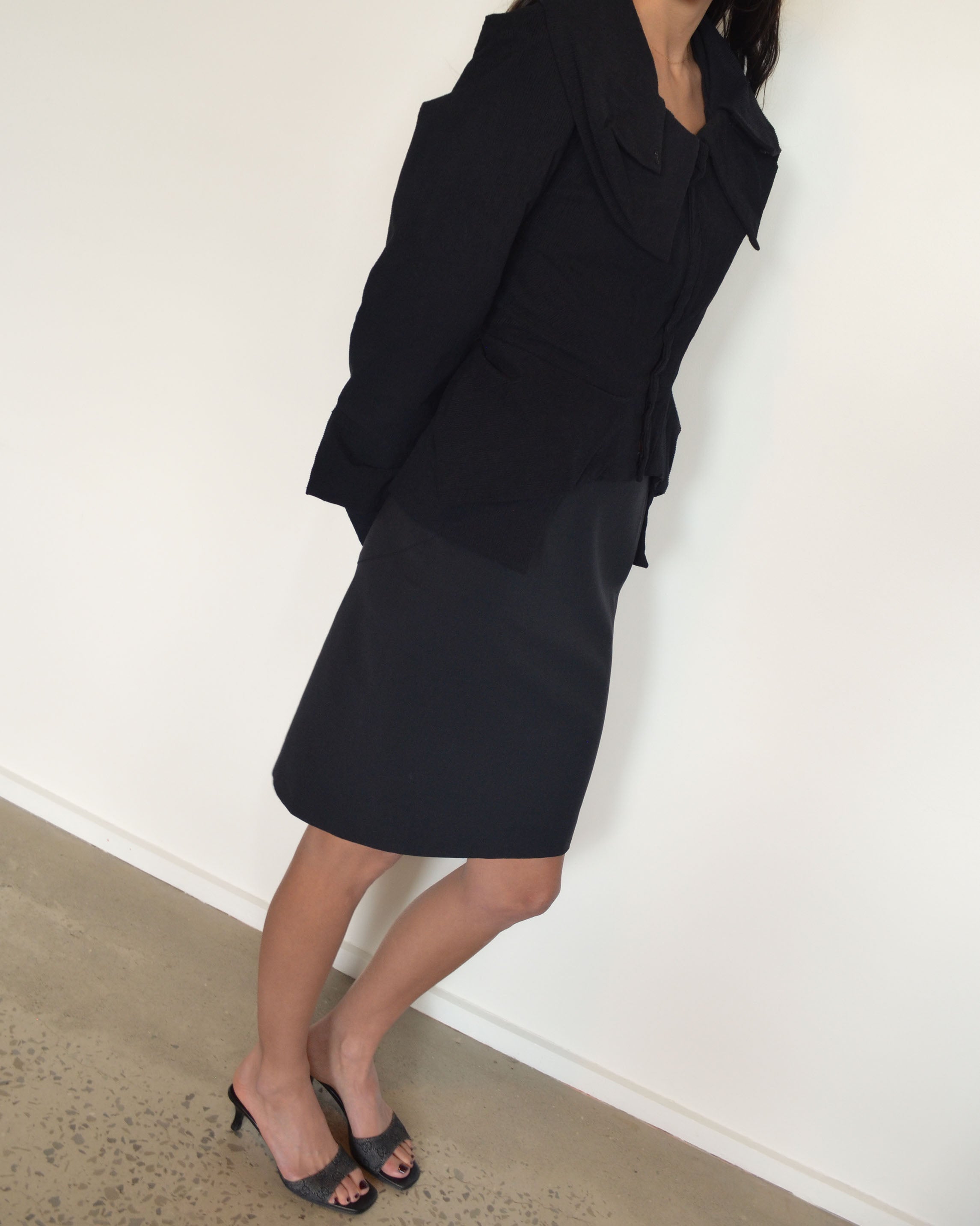 SS98 WOOL PENCIL SKIRT
