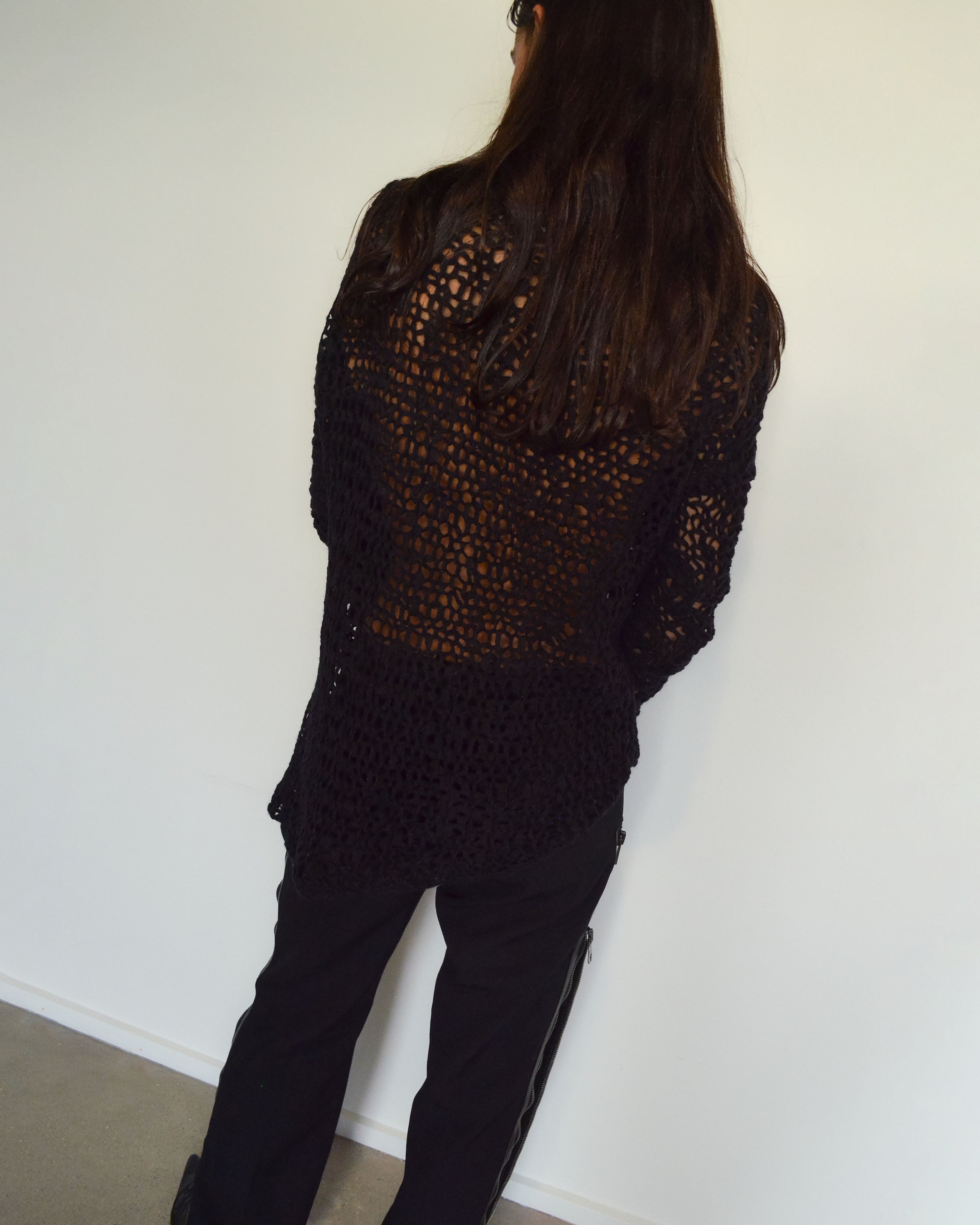 OPEN KNIT ASYMMETRIC SWEATER