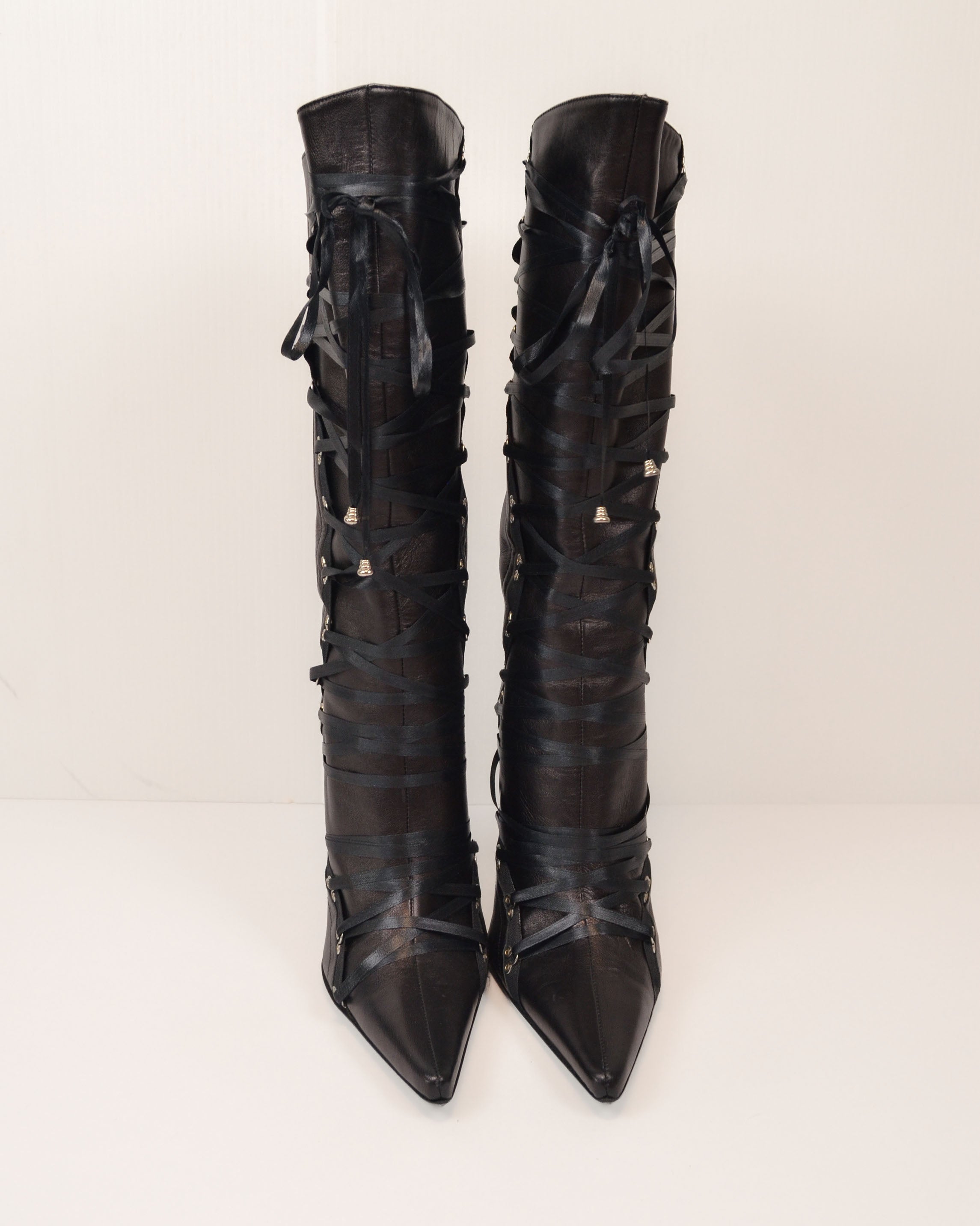 EARLY 2000s ITALIAN LEATHER LACE DETAIL KNEE HIGH BOOTS