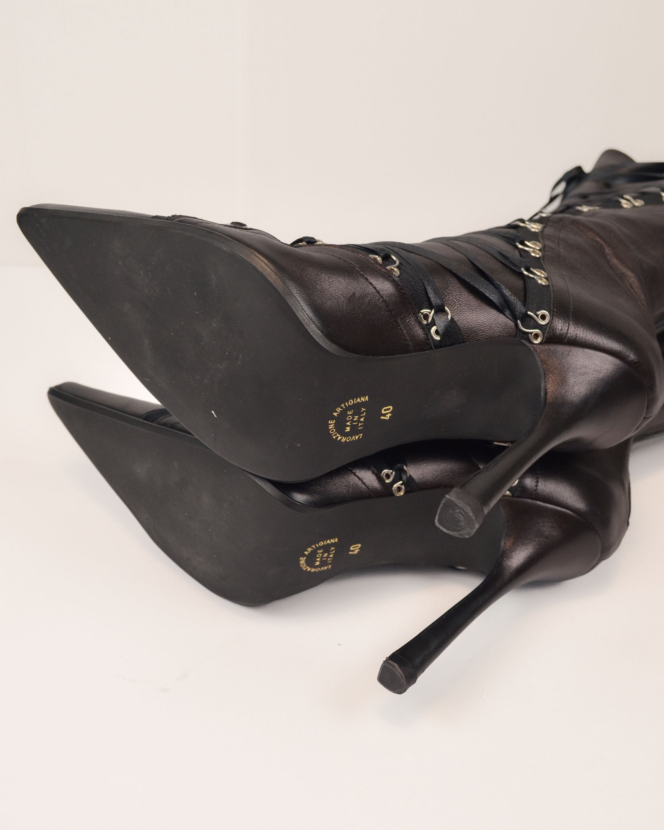 EARLY 2000s ITALIAN LEATHER LACE DETAIL KNEE HIGH BOOTS