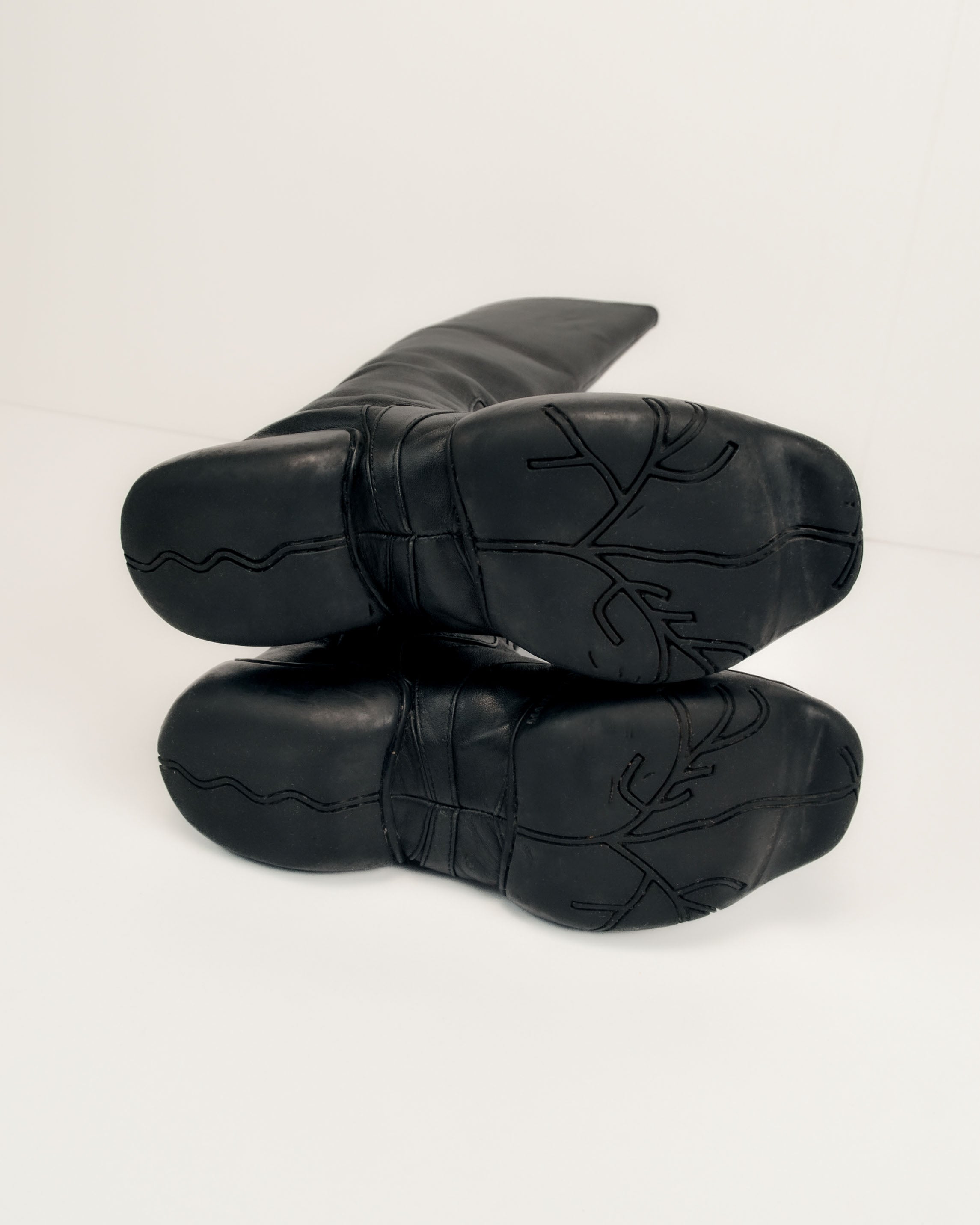 2000's LEATHER SCULPTED SOLE BOOTS