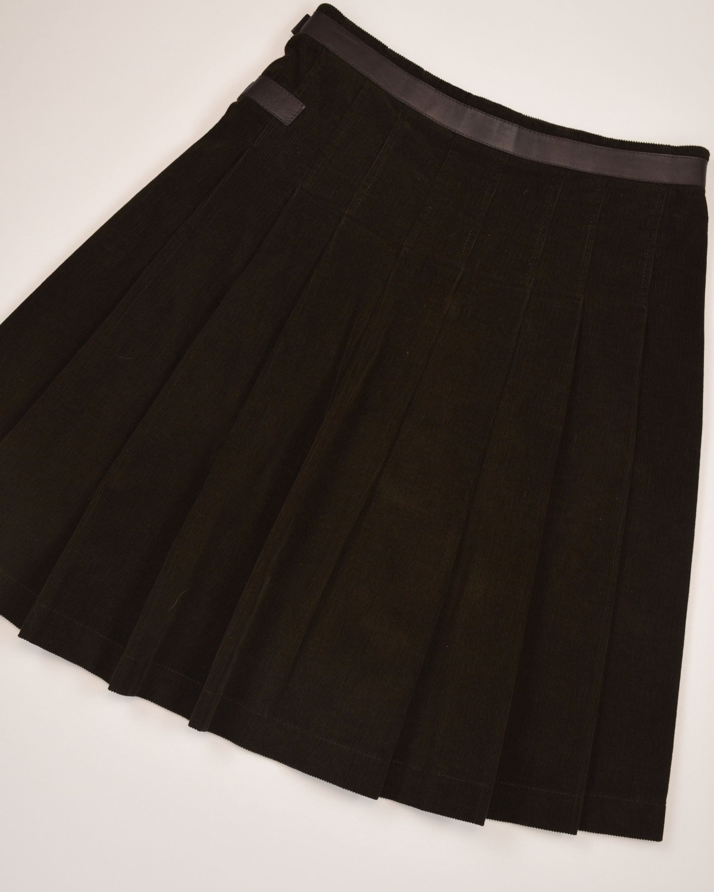 FALL WINTER 2003 BUCKLE PLEATED SKIRT