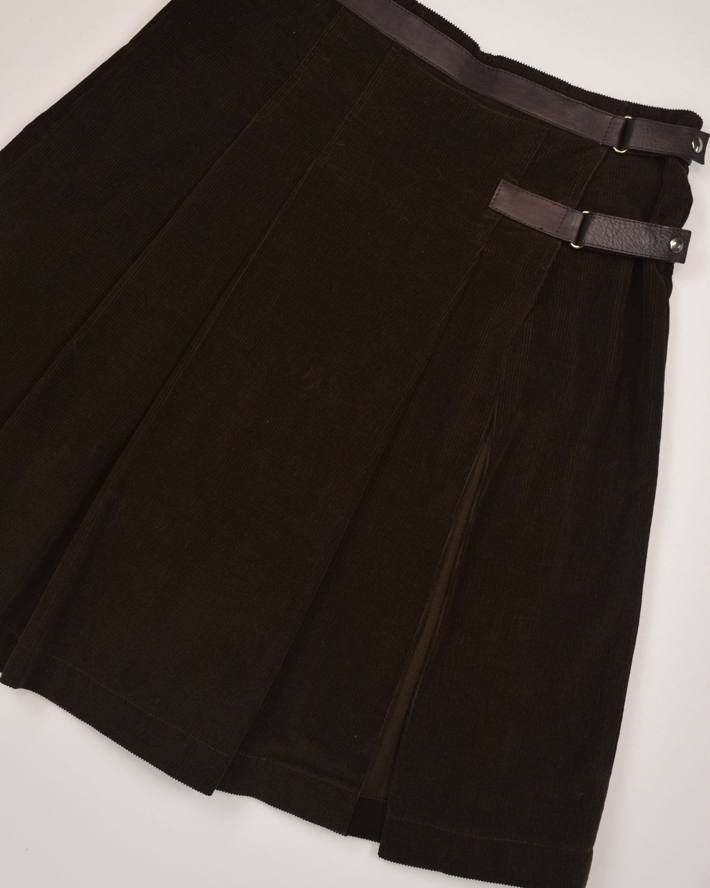 FALL WINTER 2003 BUCKLE PLEATED SKIRT