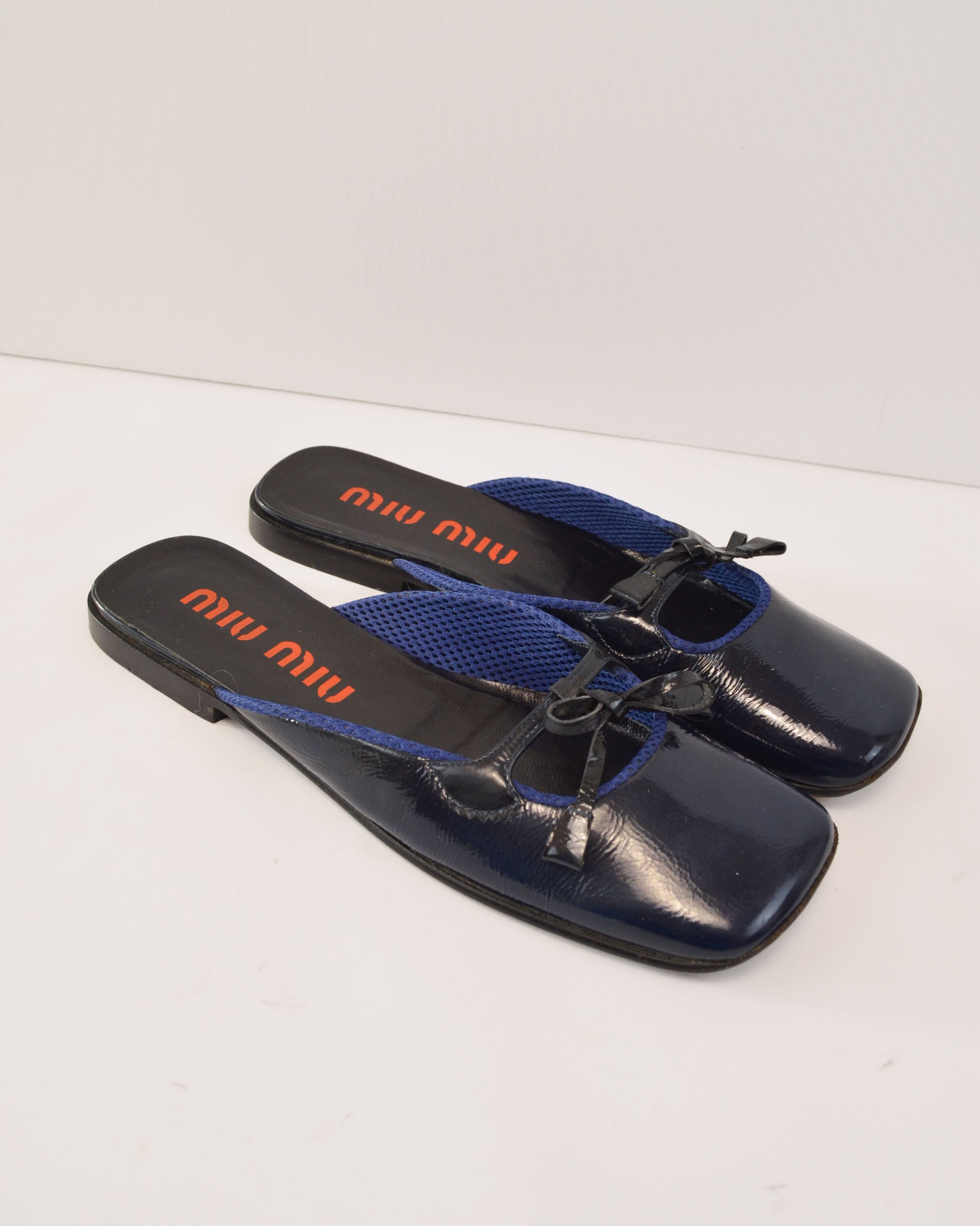 FW1999 PATENT SQUARE TOE BALLET FLATS