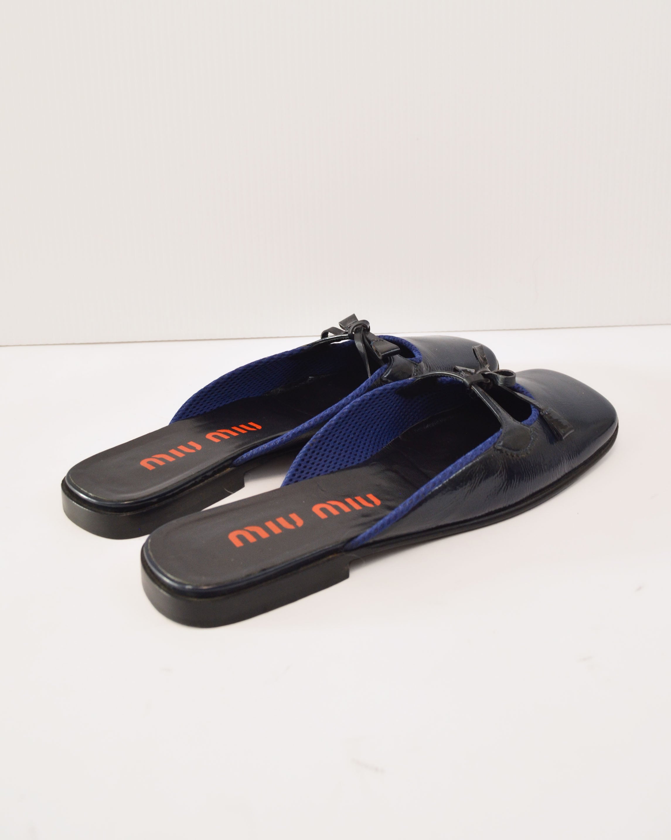 FW1999 PATENT SQUARE TOE BALLET FLATS