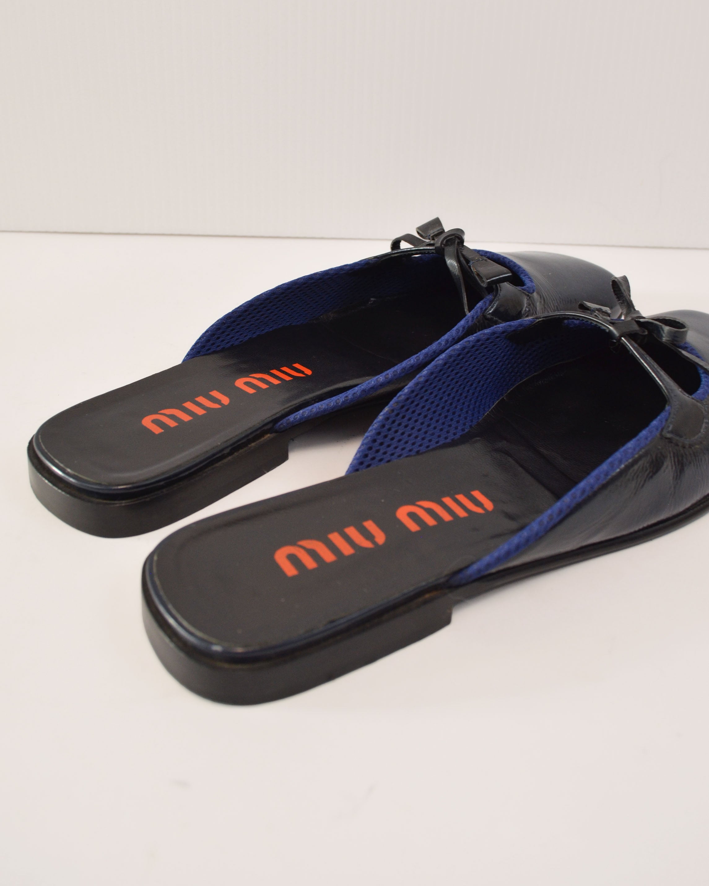 FW1999 PATENT SQUARE TOE BALLET FLATS
