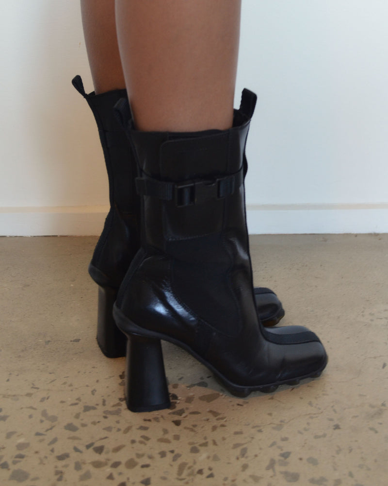 FW1999 BUBBLE SOLE LEATHER BOOTS