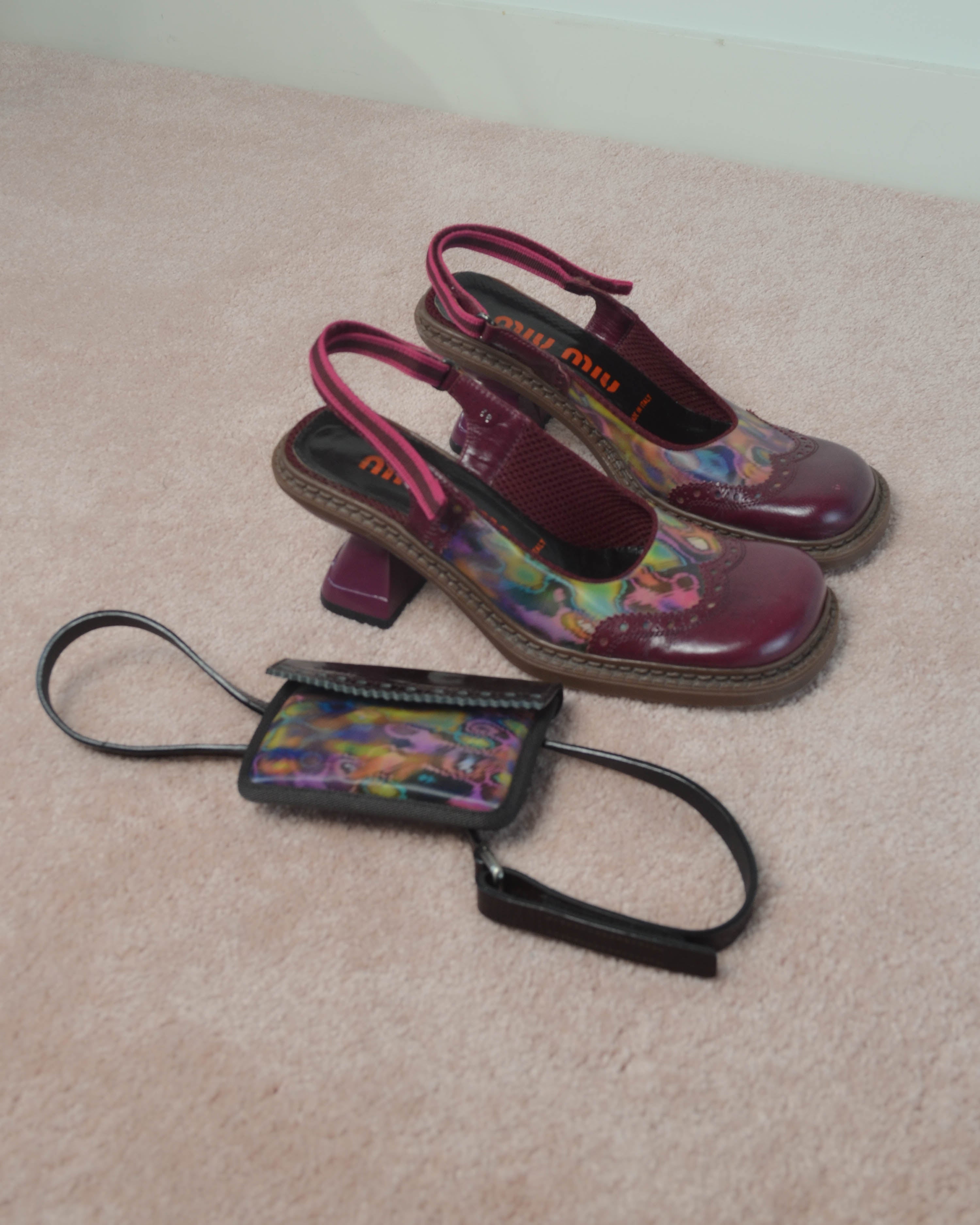 MIU MIU FW1999 HOLOGRAPHIC PLATFORM HEELS & WAIST BELT