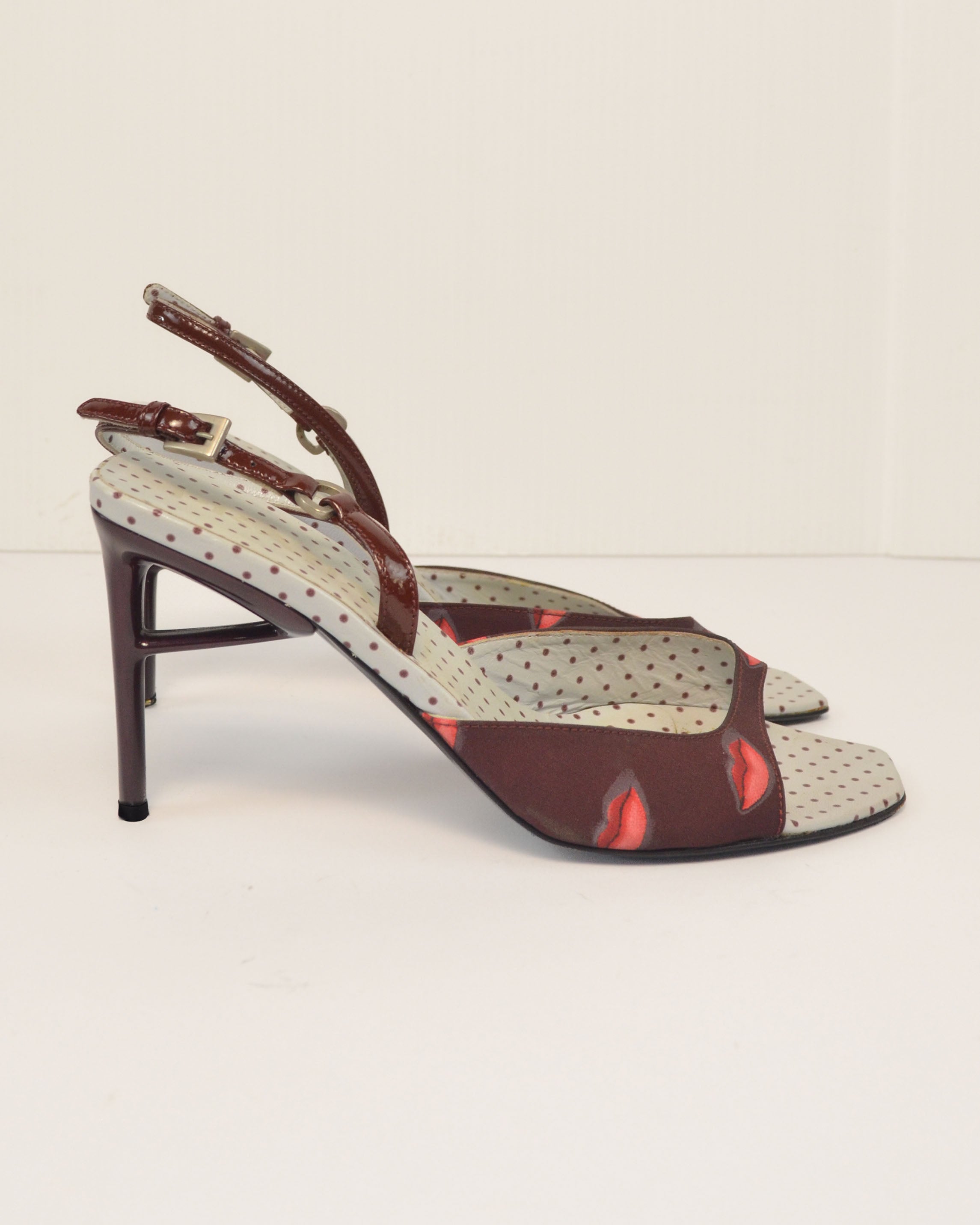 SPRING SUMMER 2000 LIPSTICK PRINT SLINGBACK MULES