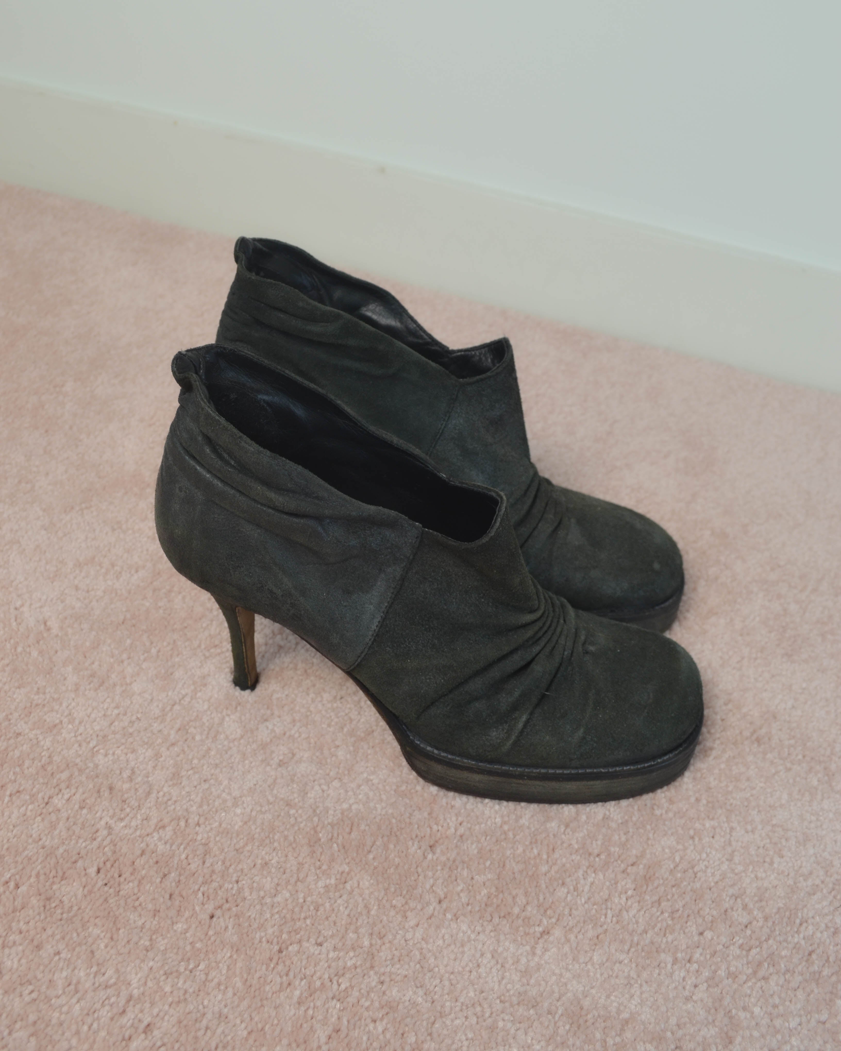 SS06 DRAPED LEATHER PLATFORM ANKLE BOOTS