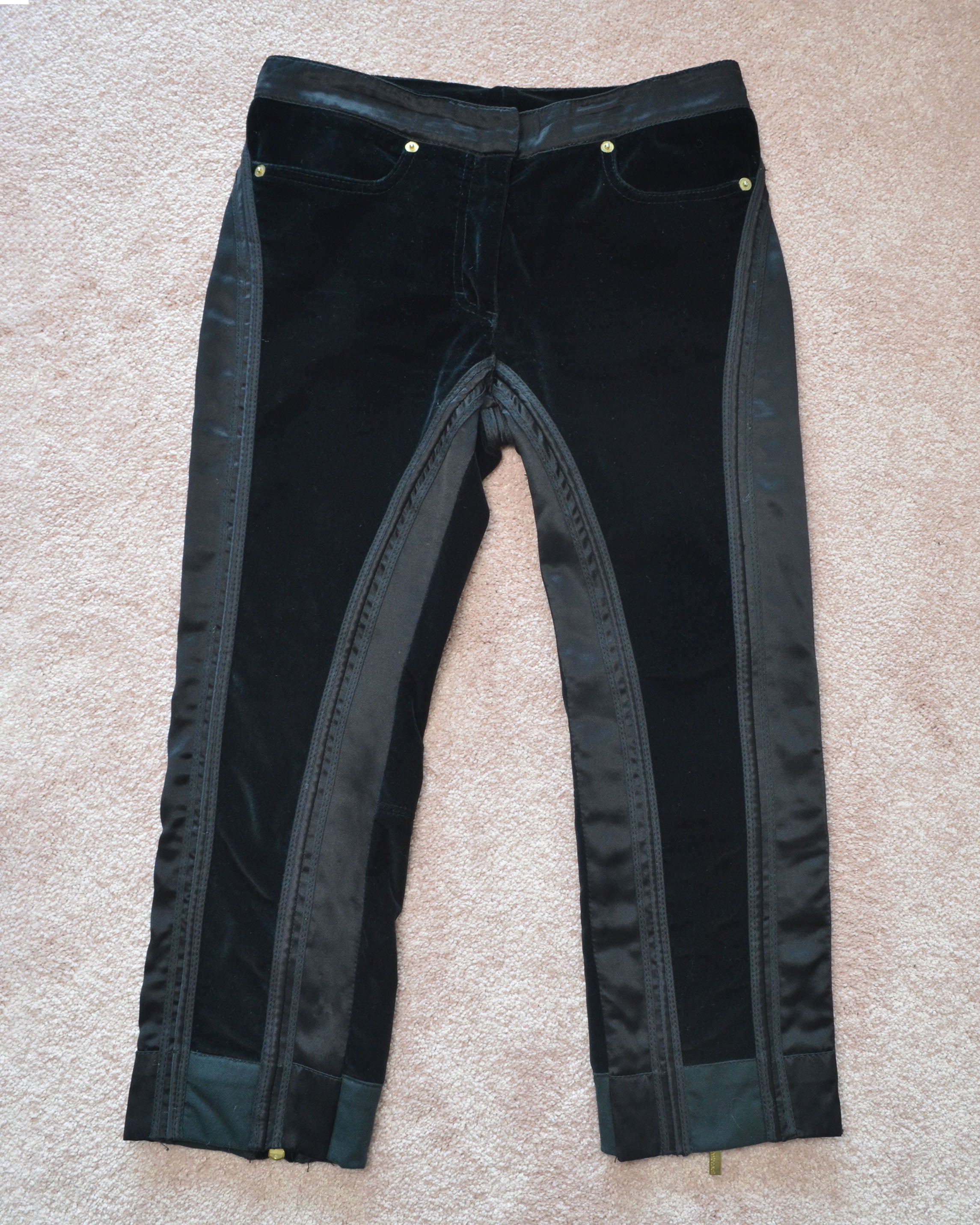FW04 VELVET CAPRI TROUSERS