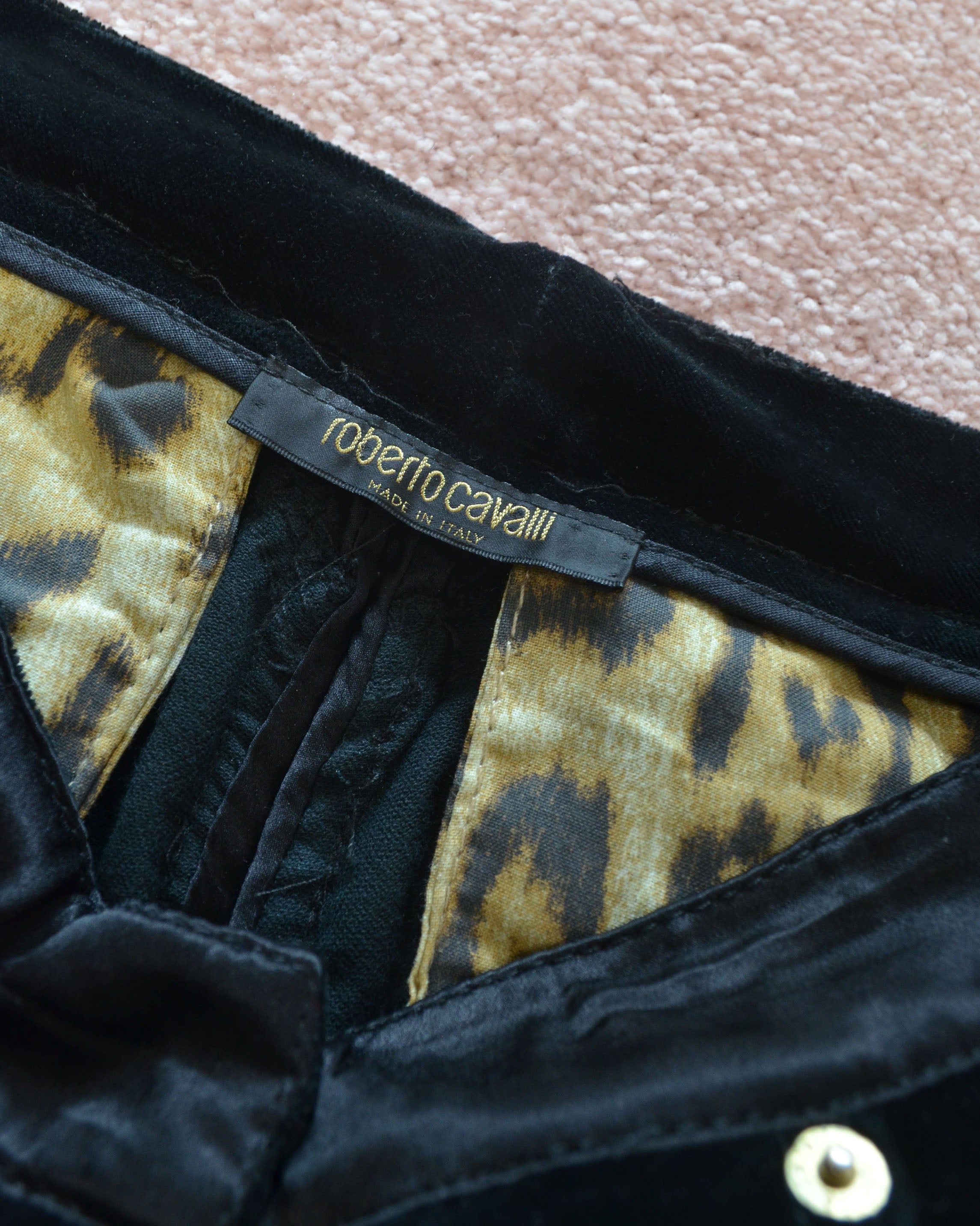 FW04 VELVET CAPRI TROUSERS