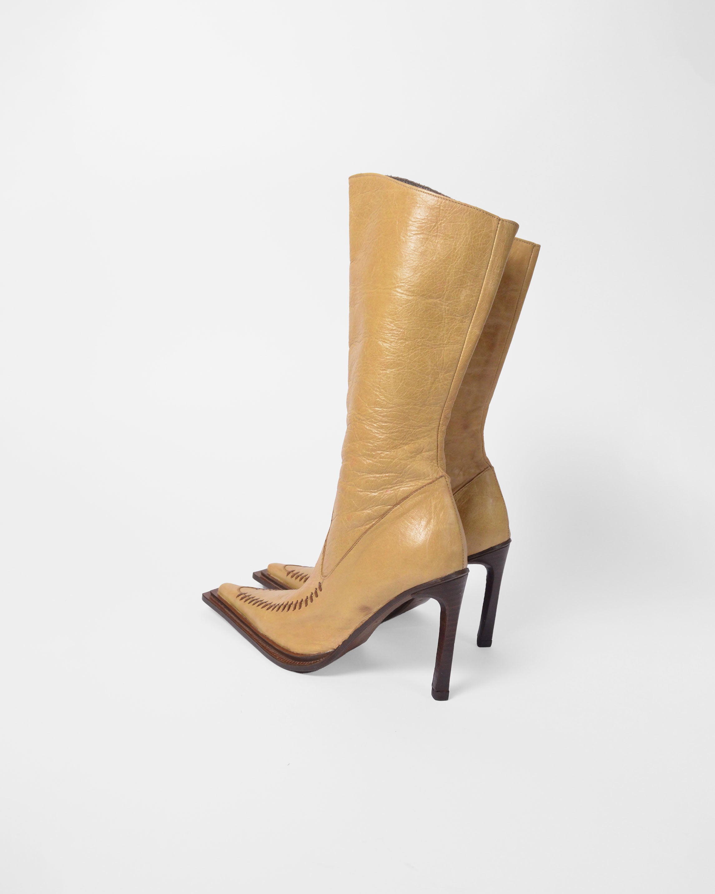 Y2K TAN LEATHER BOOTS