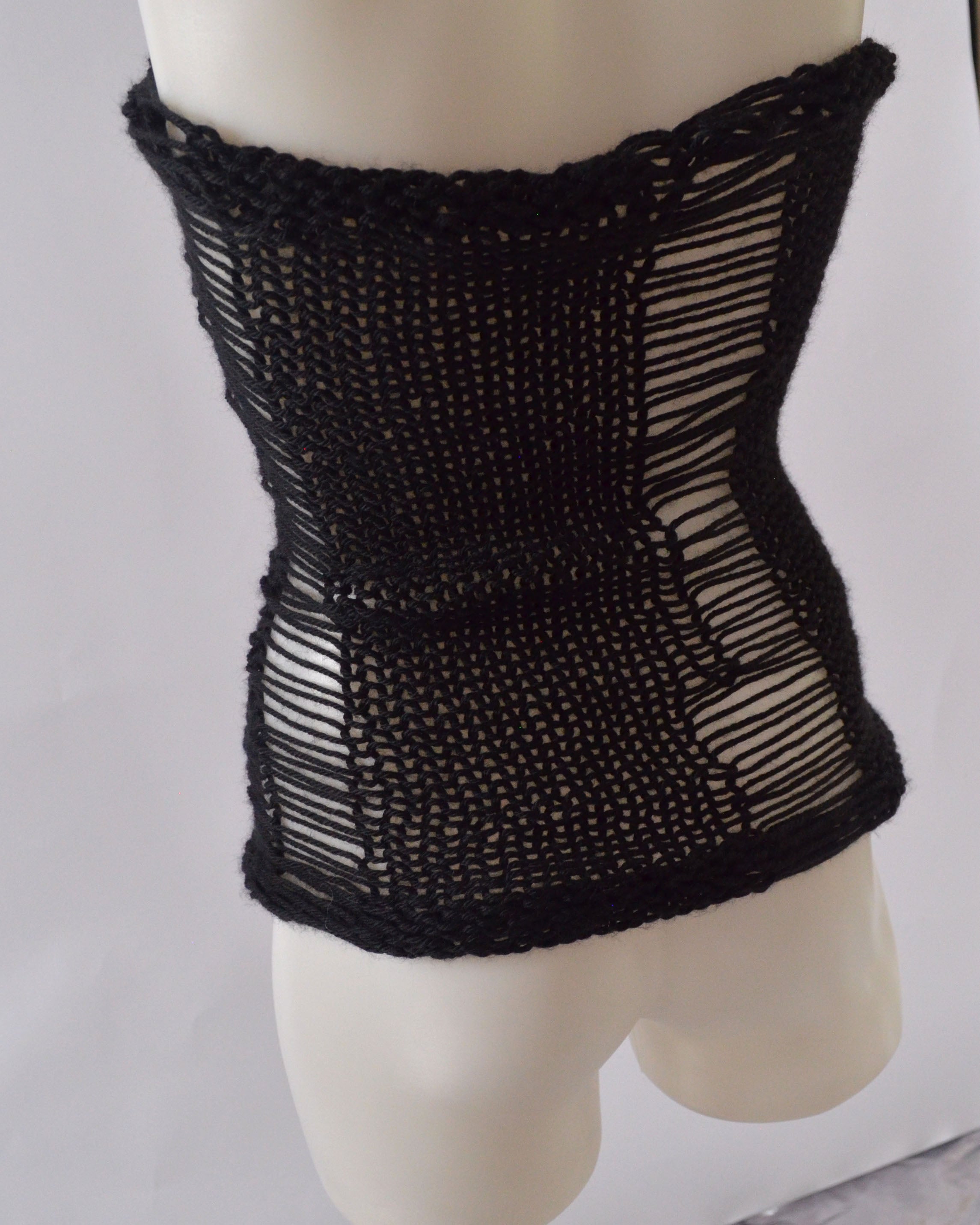 VINTAGE HANDMADE CROCHET KNIT BUSTIER