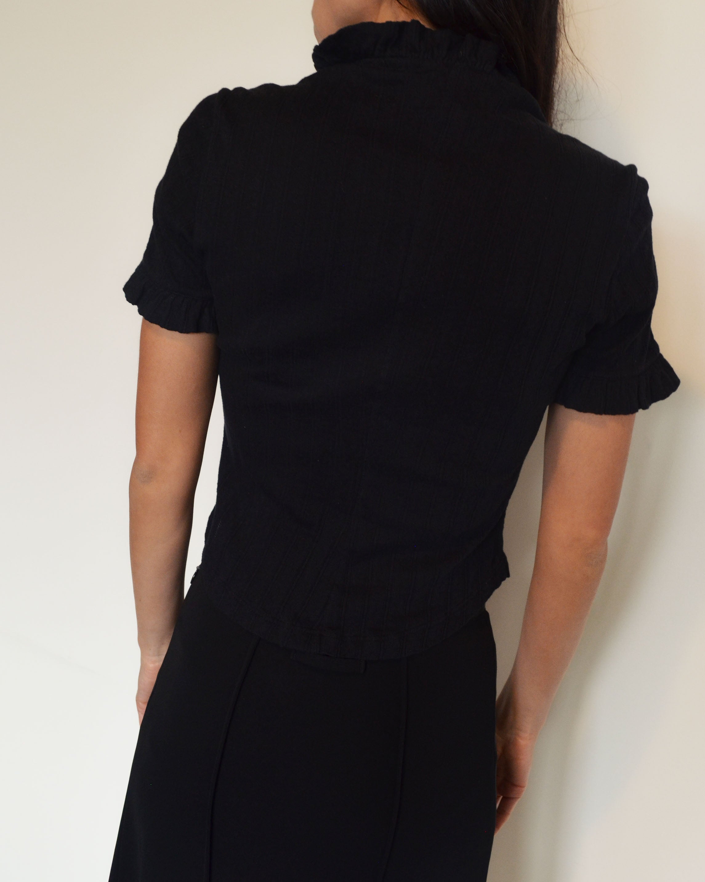 90s ORB LOGO RUFFLE TOP