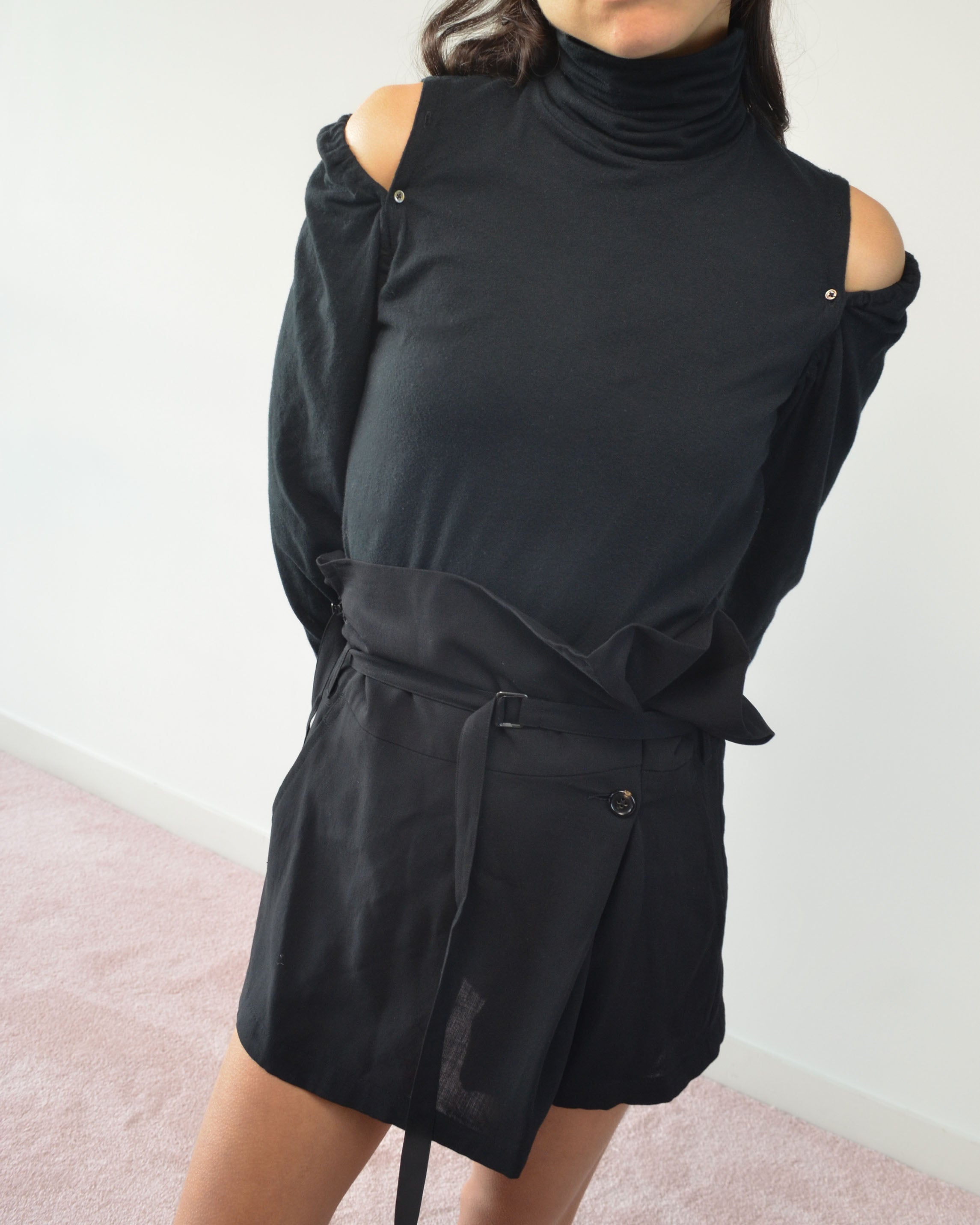 00S CONVERTIBLE TURTLENECK TOP
