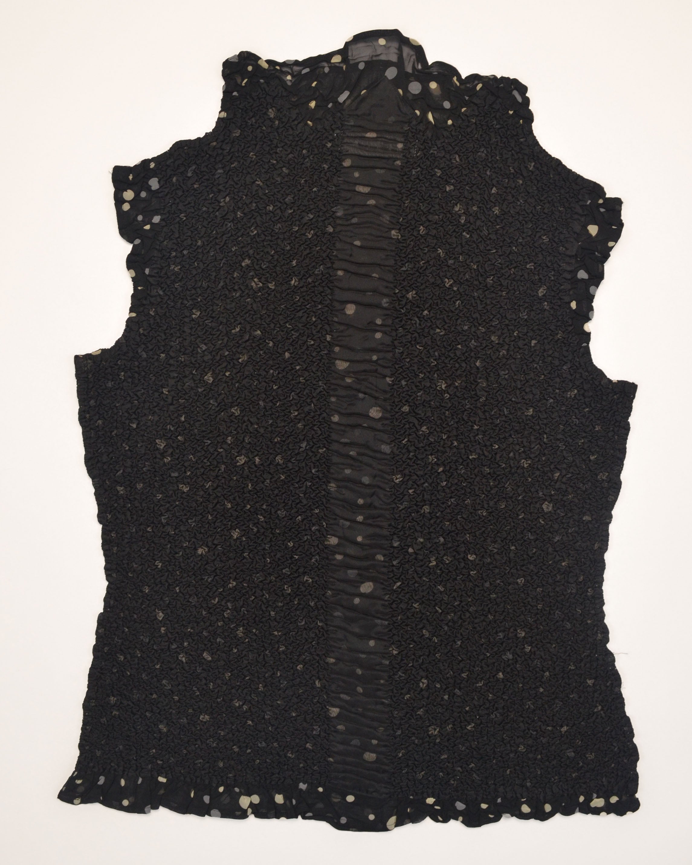 CRINKLED TEXTURE POLKA DOT TOP